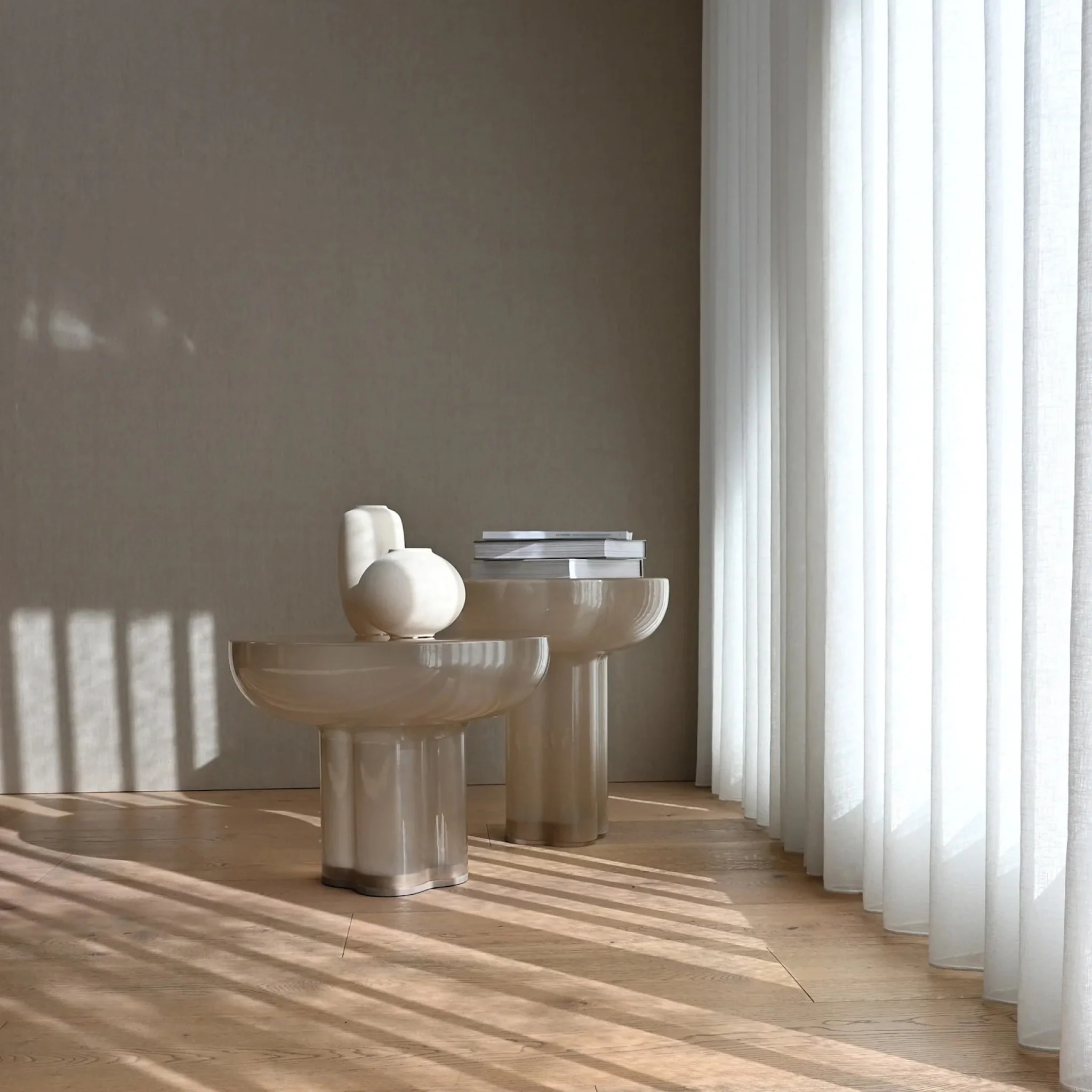 101 COPENHAGEN Crown Table, Low, Smoked Desert - Image 3