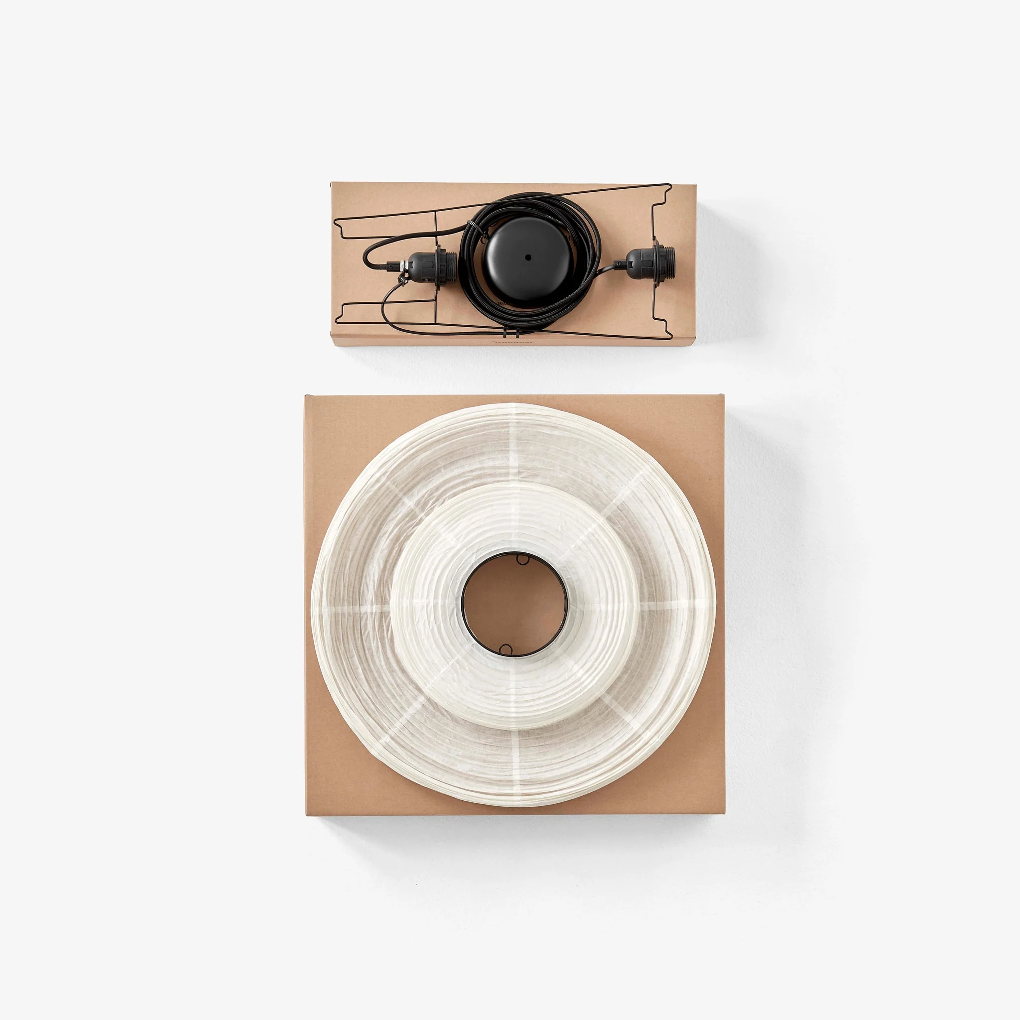 &TRADITION Formakami Pendant JH4, D50cm, Ivory White & Black Stained Oak - Image 6