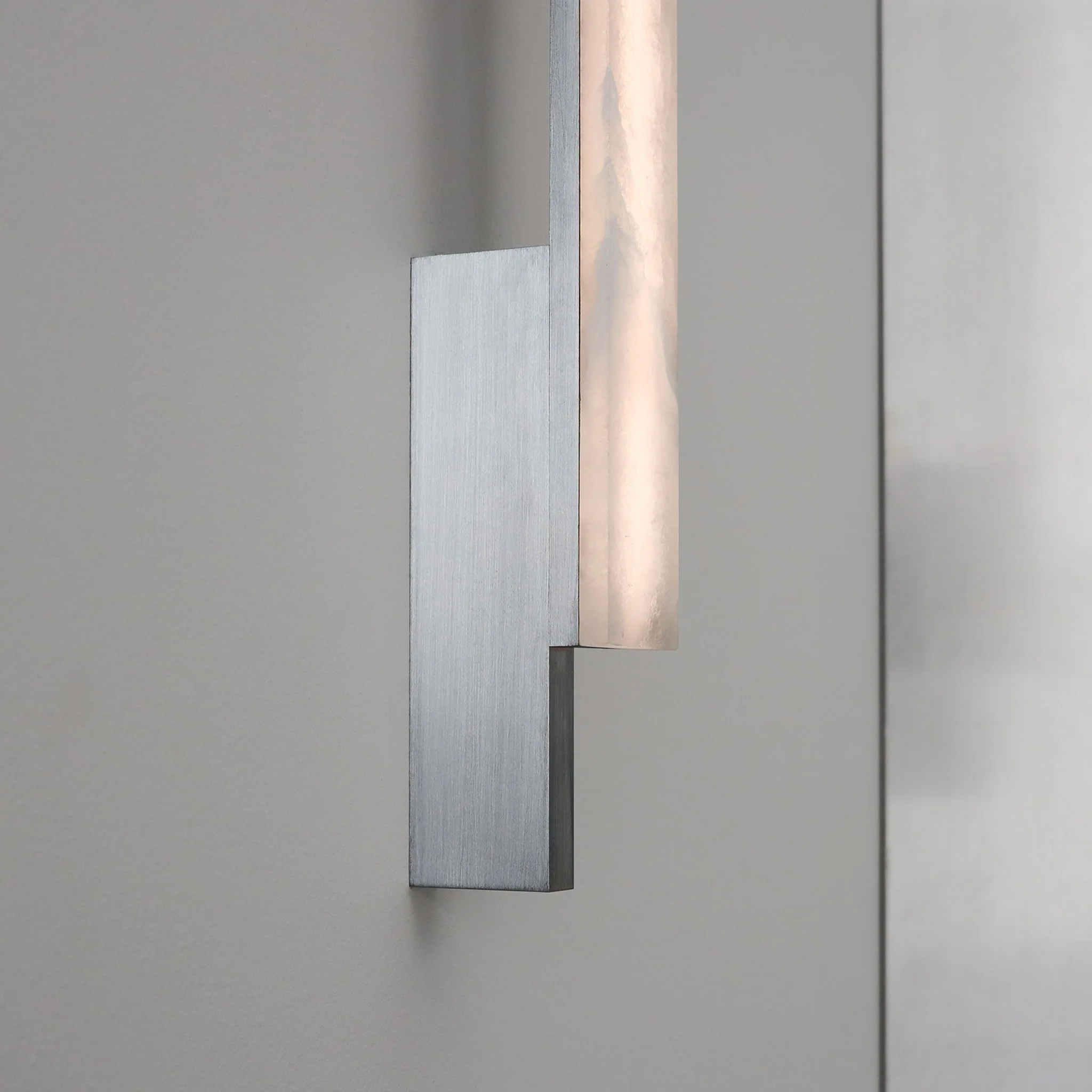 PRE-ORDER │ BEN-TOVIM DESIGN Bloc Wall Sconce, Right, Alabaster & Brushed Aluminium - Image 4
