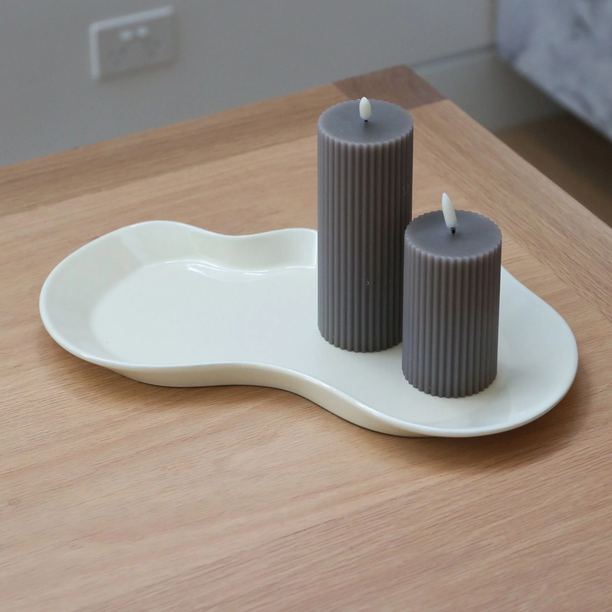 BLACK BLAZE Drift Tray/Platter, Ivory - Image 2