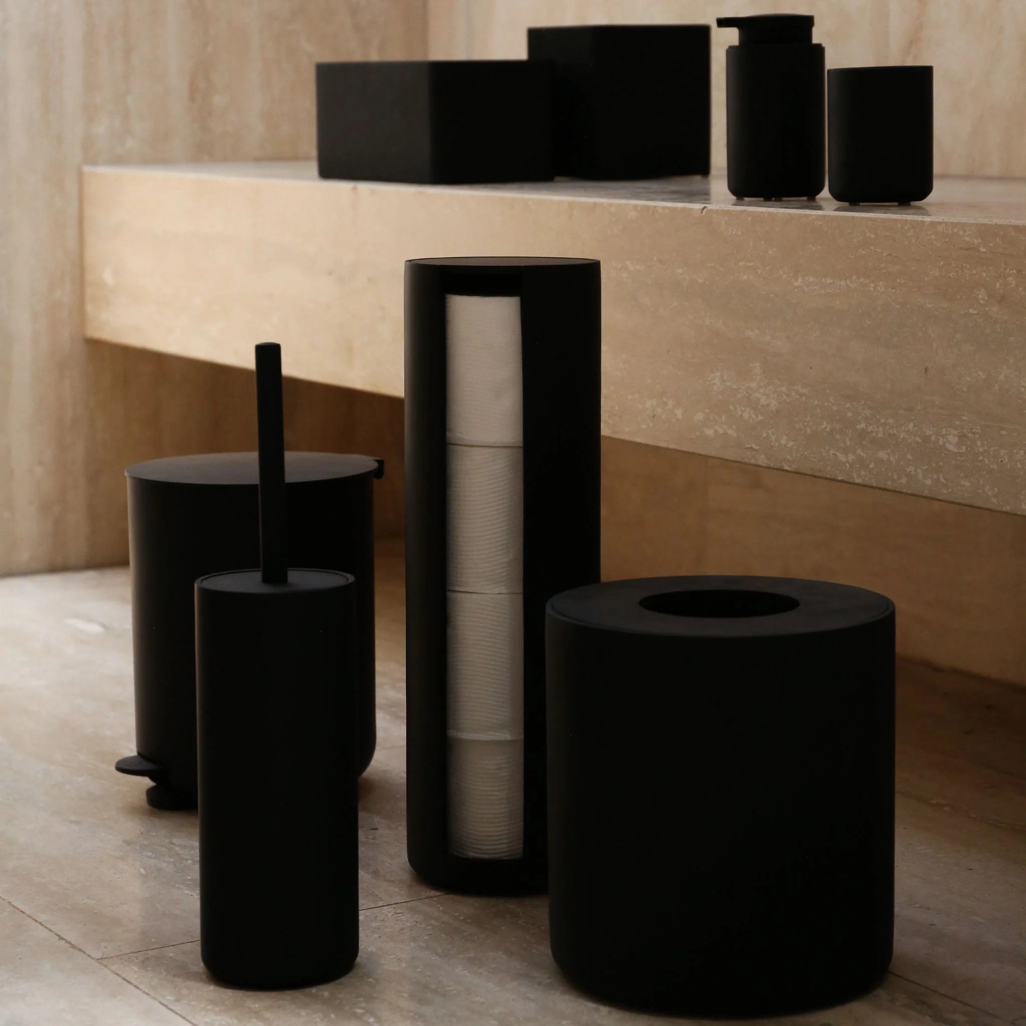 DESIGNSTUFF ARC Rectangle Tissue Box, Black - Image 5