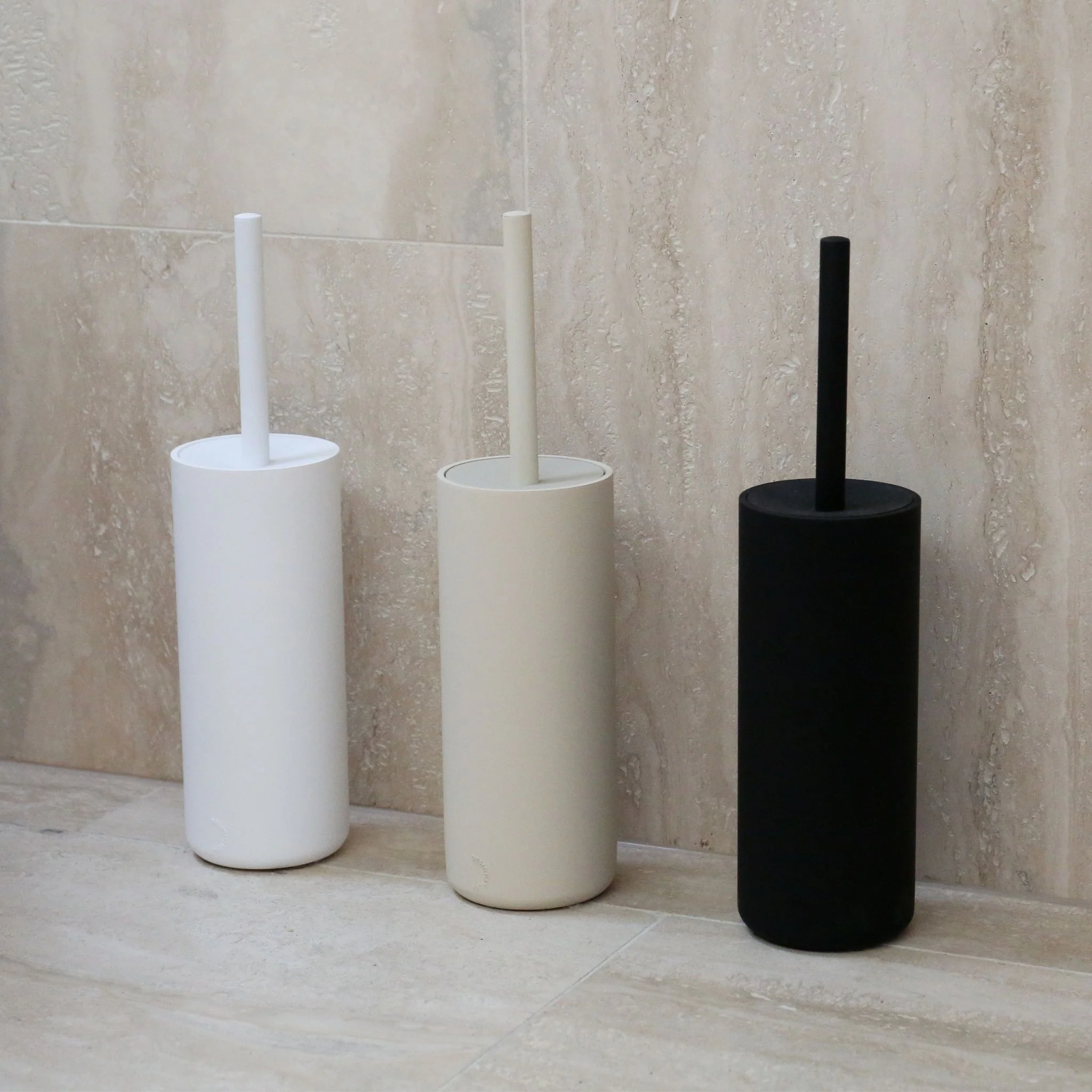 DESIGNSTUFF ARC Toilet Brush, Black - Image 7