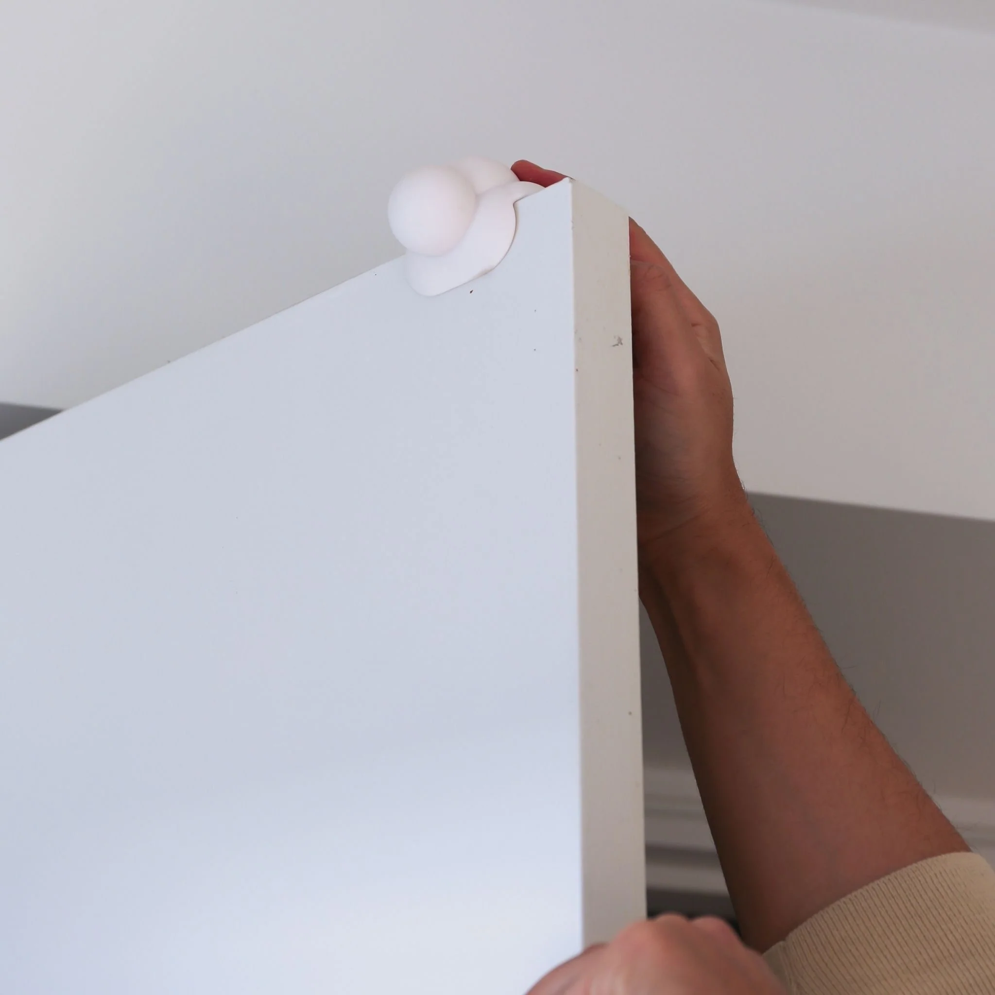 DESIGNSTUFF CUBI Cloud Door Stop, Chalk - Image 4