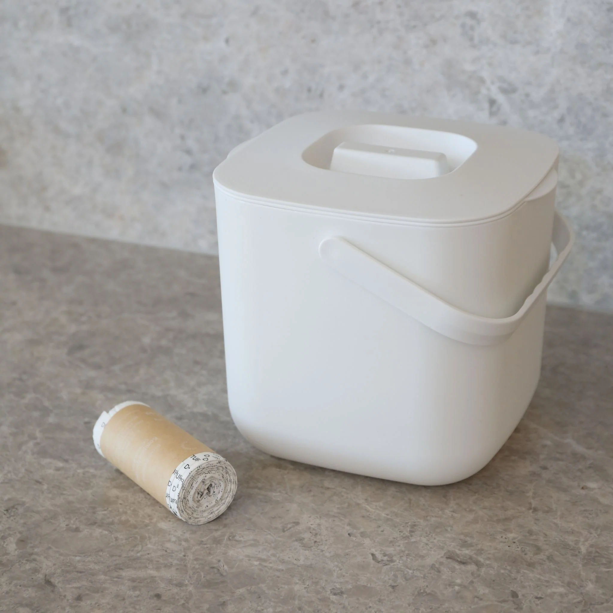 DESIGNSTUFF ETTA Compost Bin 7L, White - Image 5