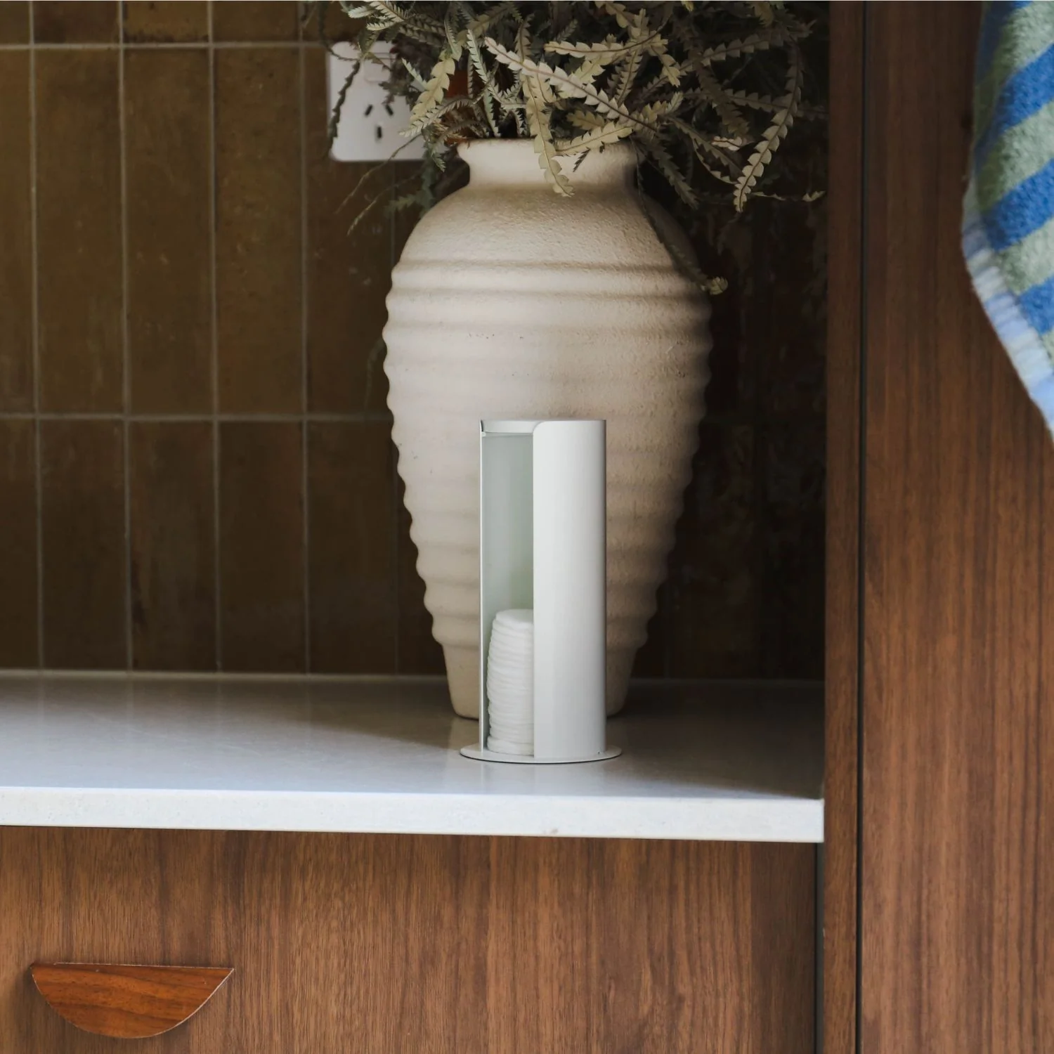 DESIGNSTUFF Cotton Pad Storage Holder, White - Image 13