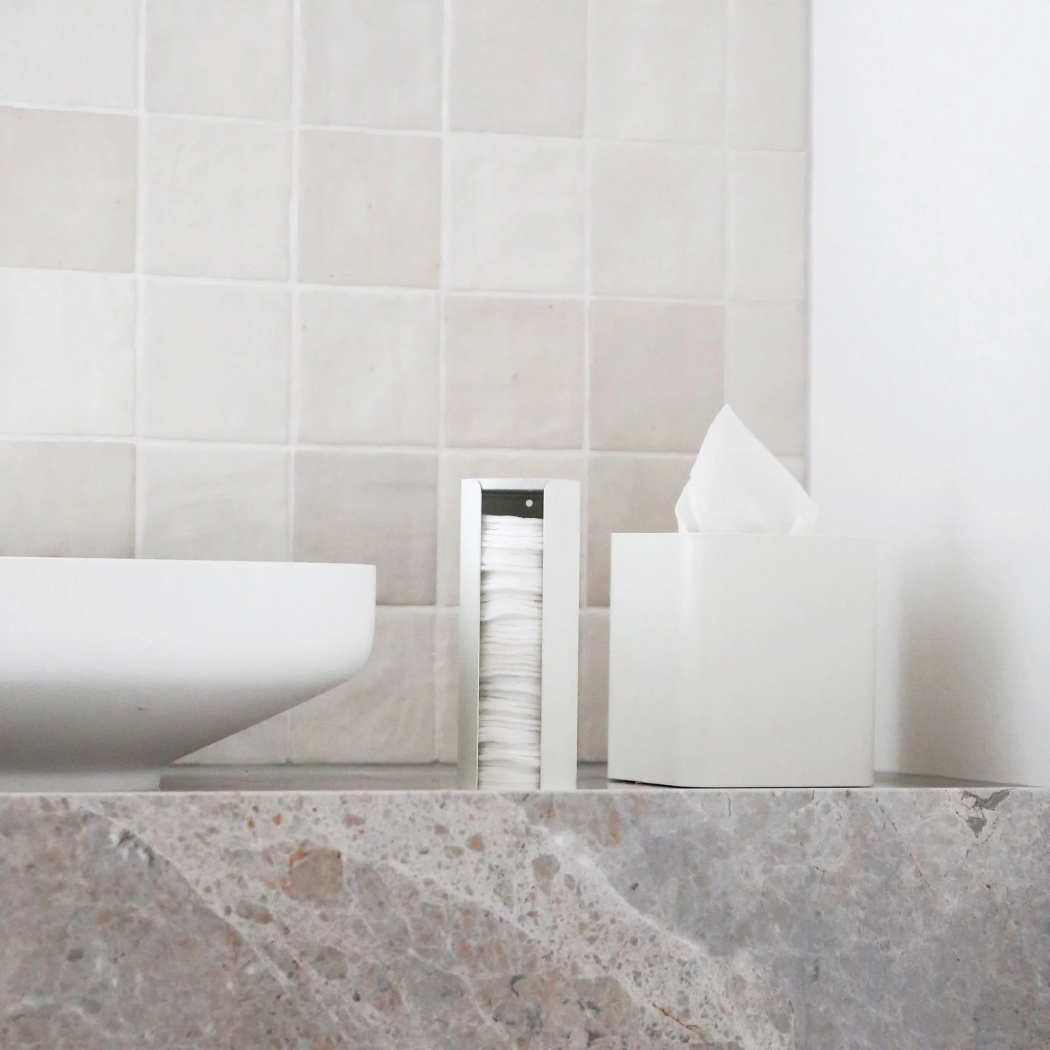 DESIGNSTUFF Cotton Pad Storage Holder, White - Image 4