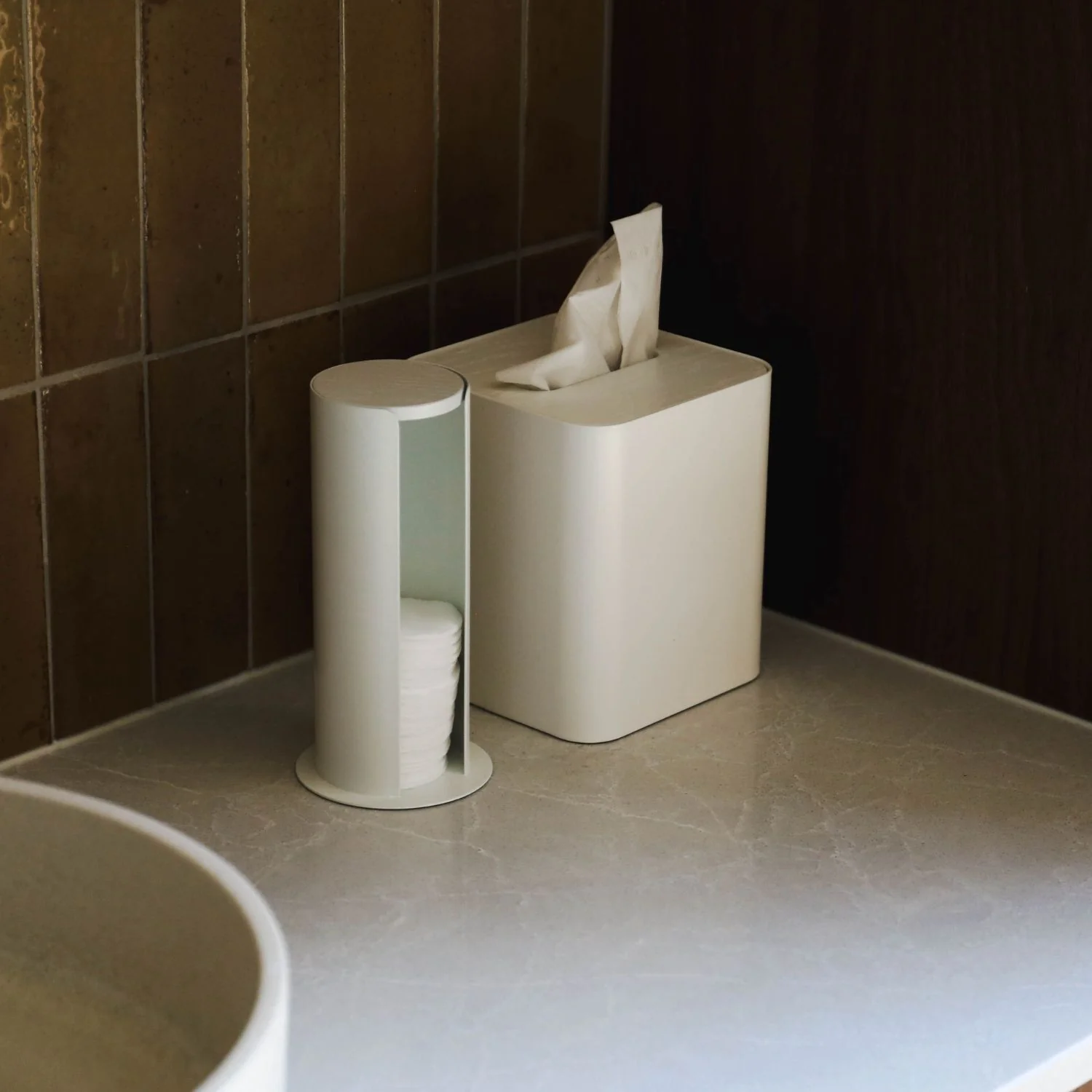 DESIGNSTUFF Cotton Pad Storage Holder, White - Image 7