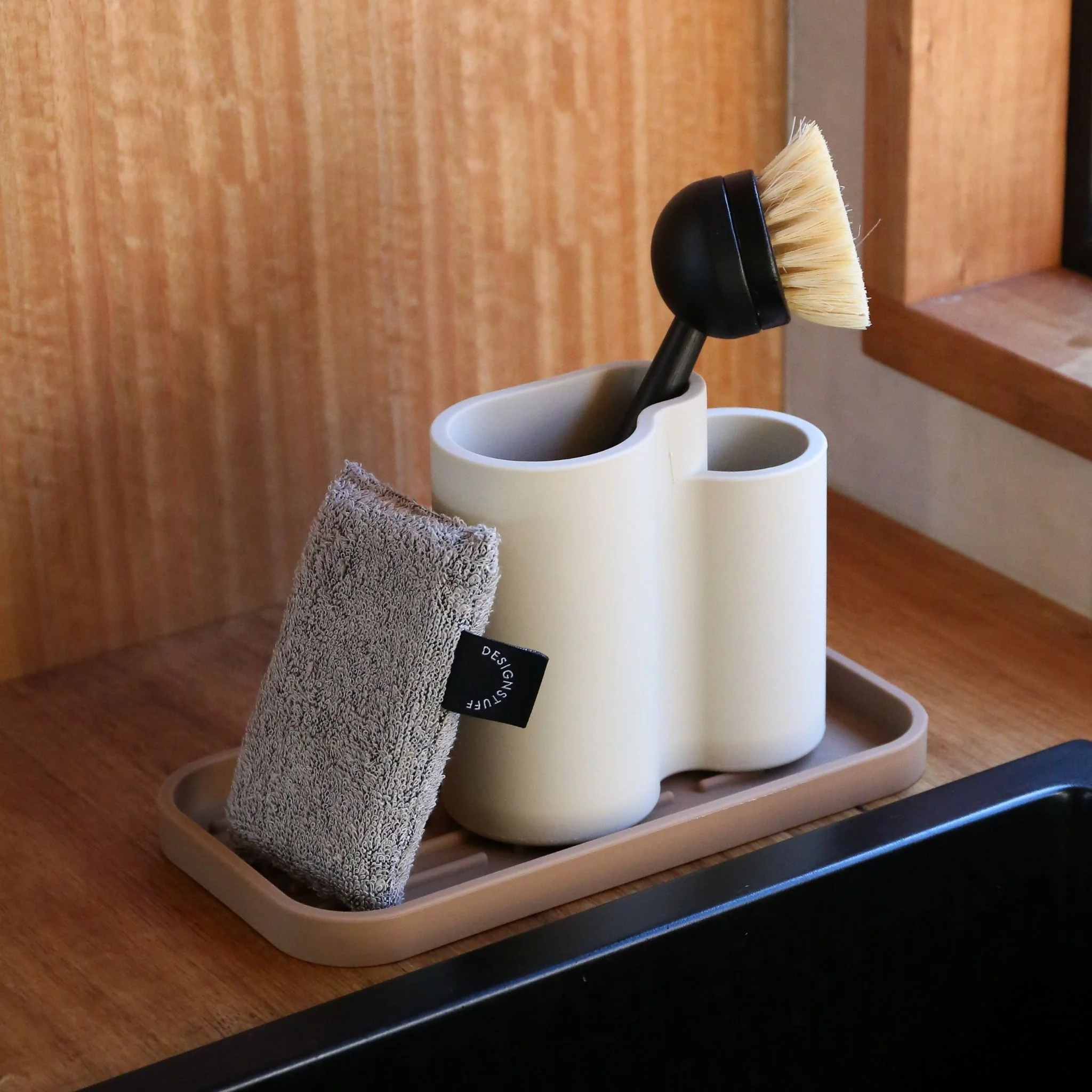 DESIGNSTUFF Eco Dish Brush, Black - Image 12