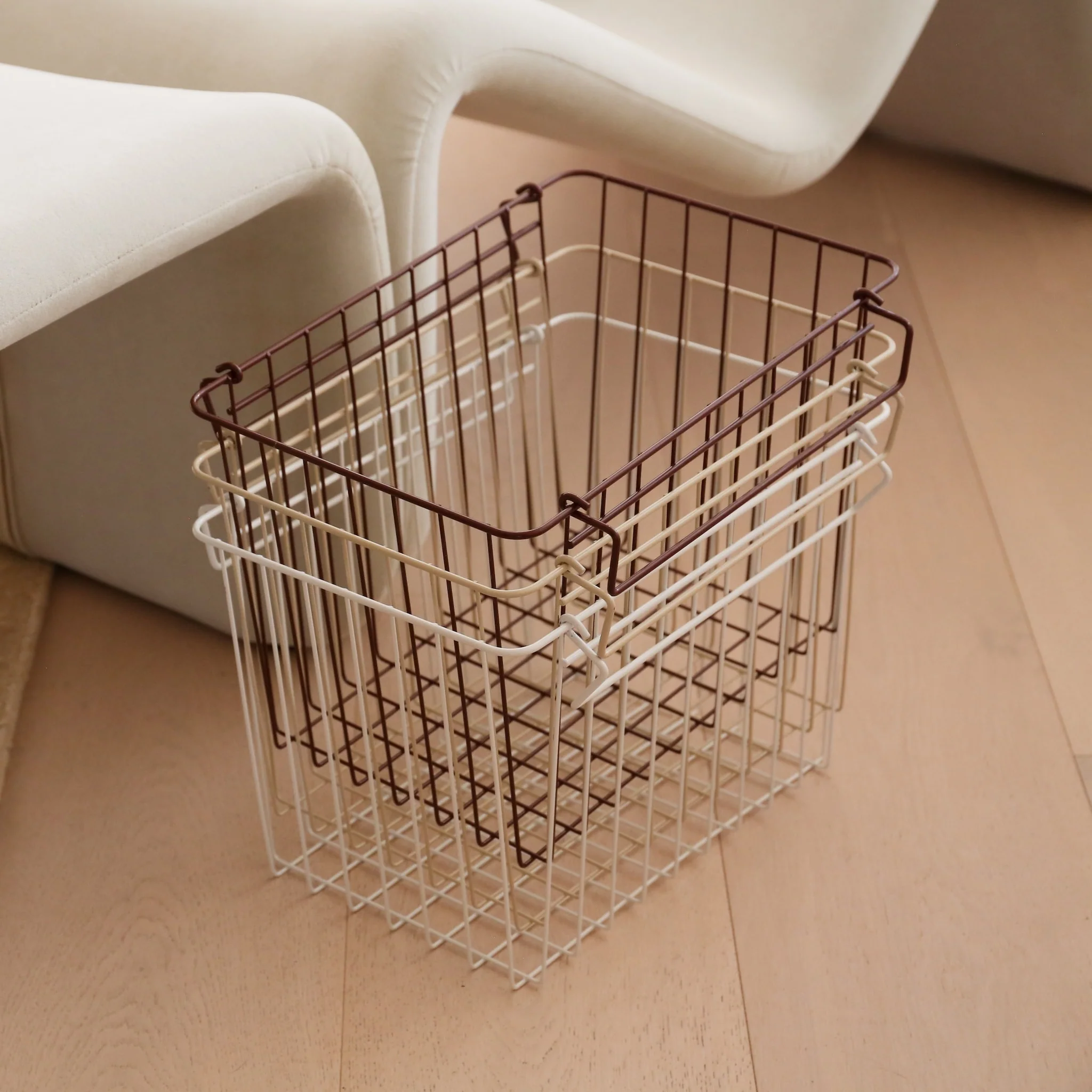 DESIGNSTUFF FORMA Metal Basket, L, White - Image 5