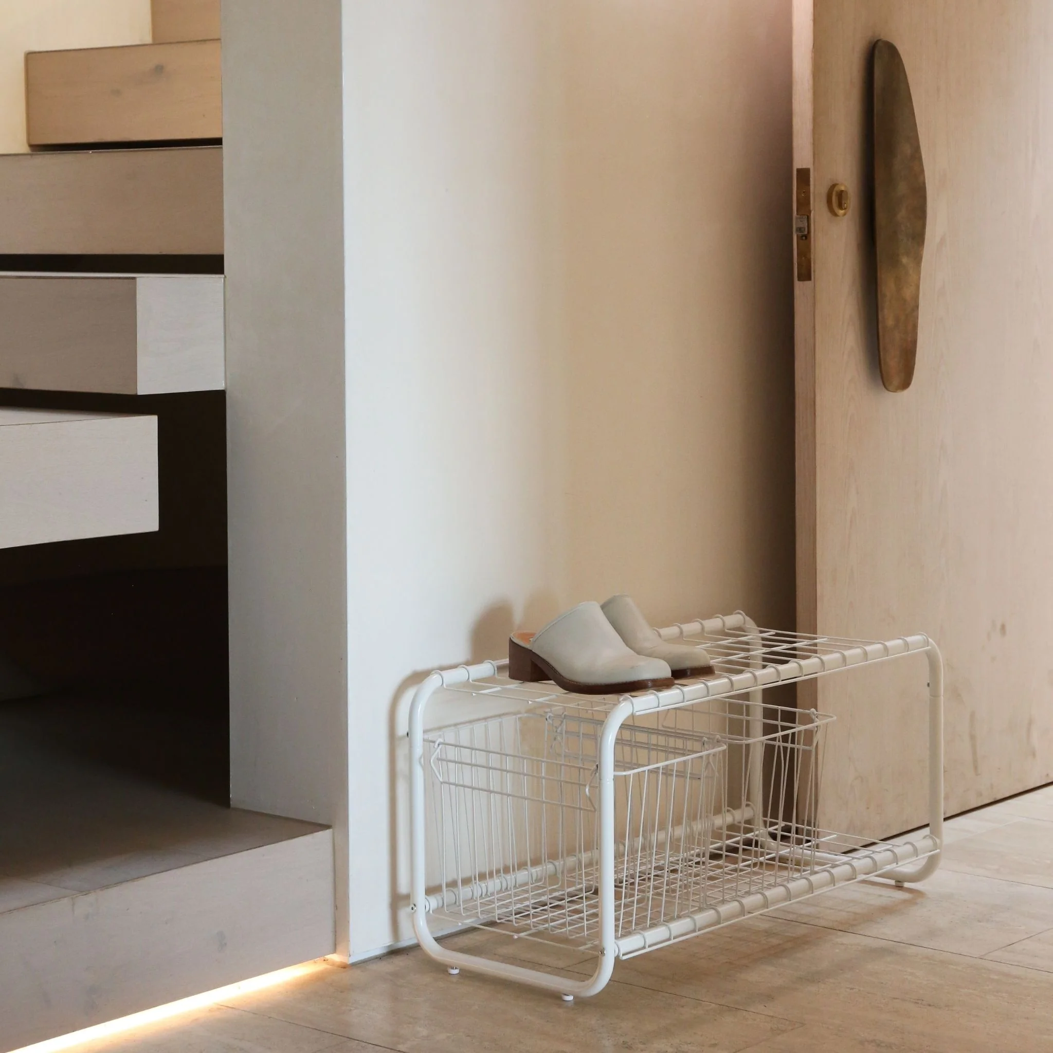 DESIGNSTUFF FORMA Shoe Rack, White - Image 6