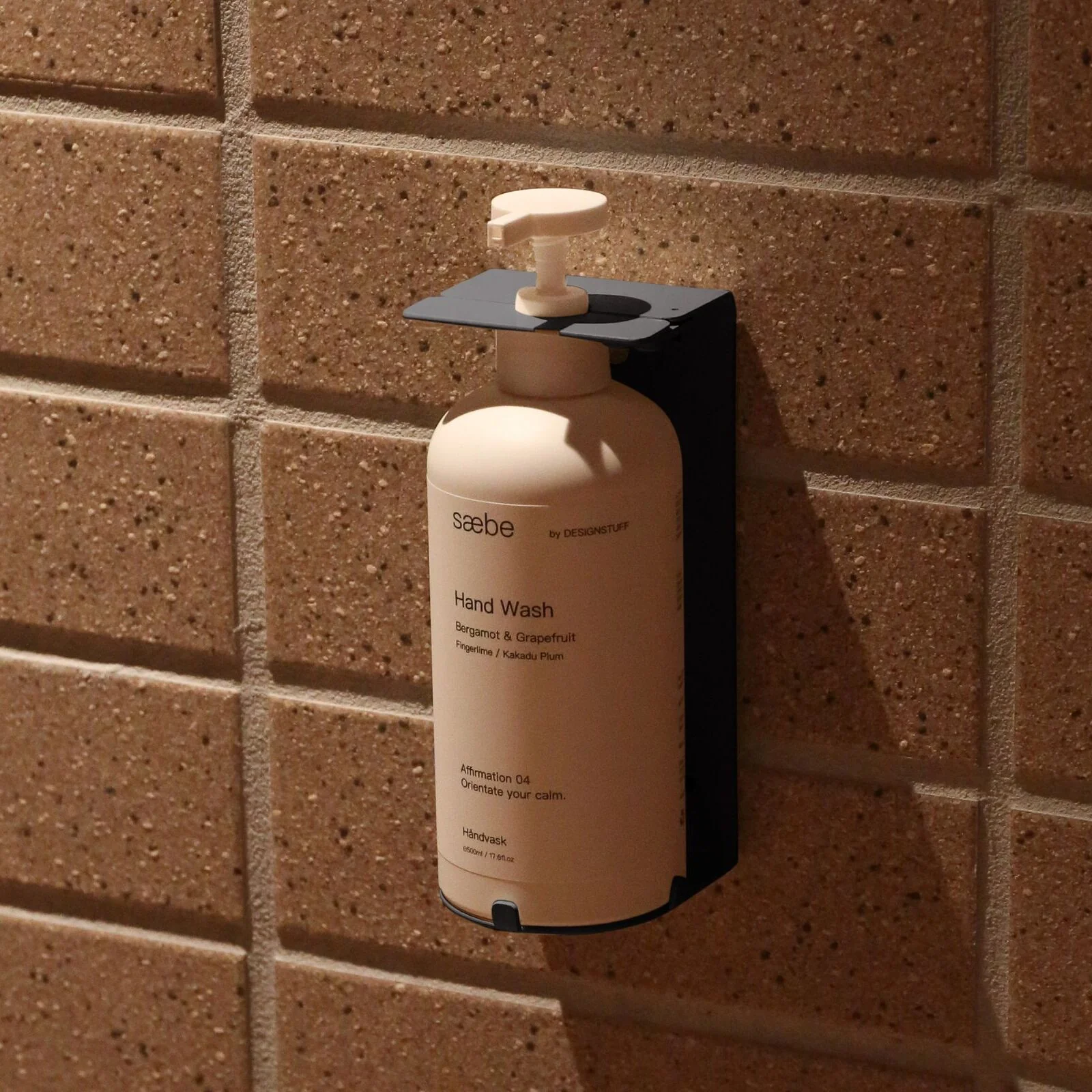 DESIGNSTUFF Lockable Soap Dispenser Holder, Single 500ml, Black - Image 6