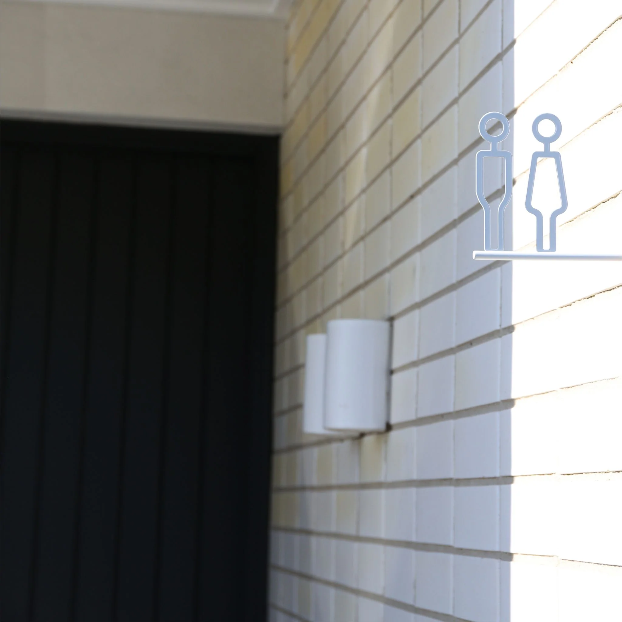 DESIGNSTUFF Protruding Signage Him/Her, White - Image 4