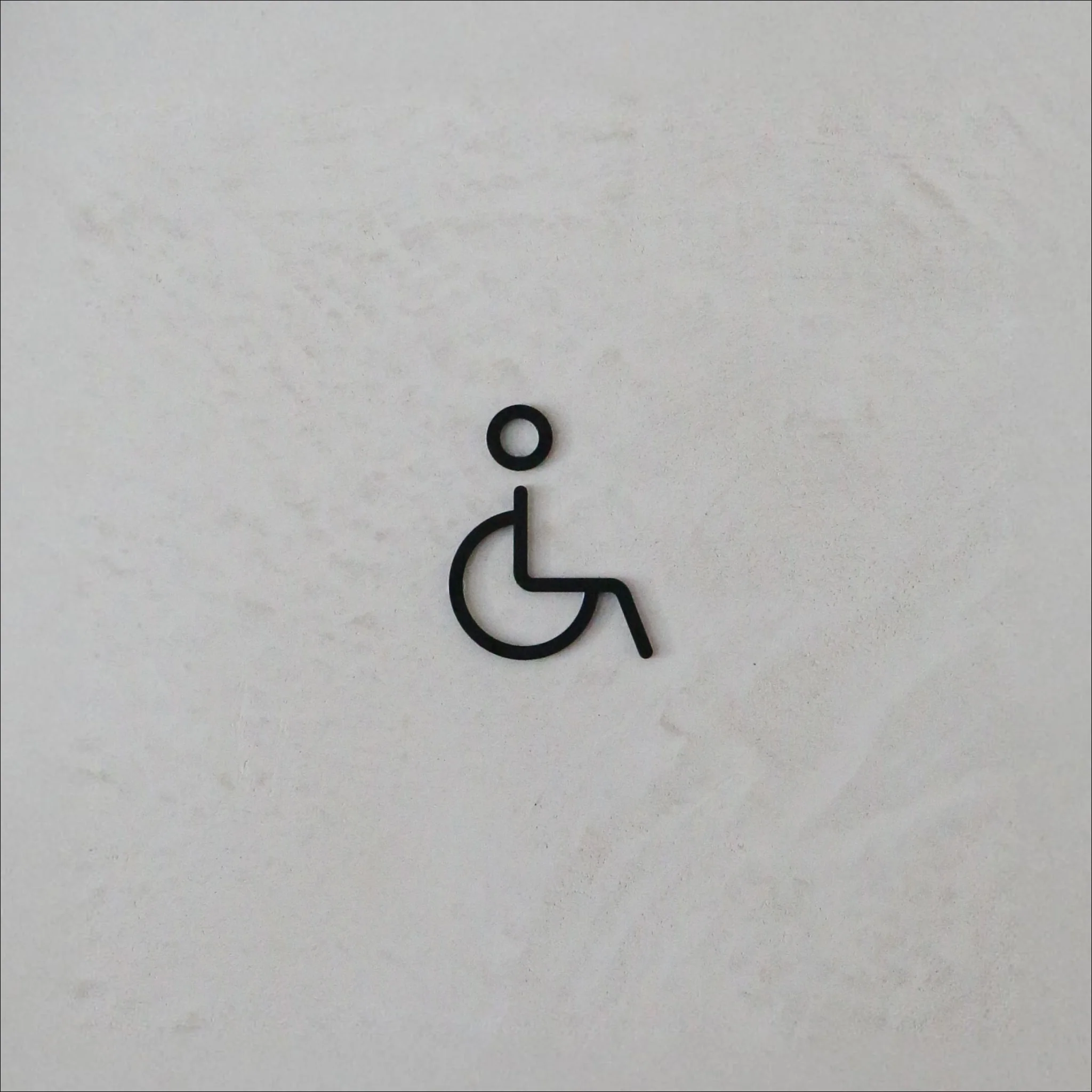 DESIGNSTUFF Signage, Restroom, Accessible, Black - Image 2