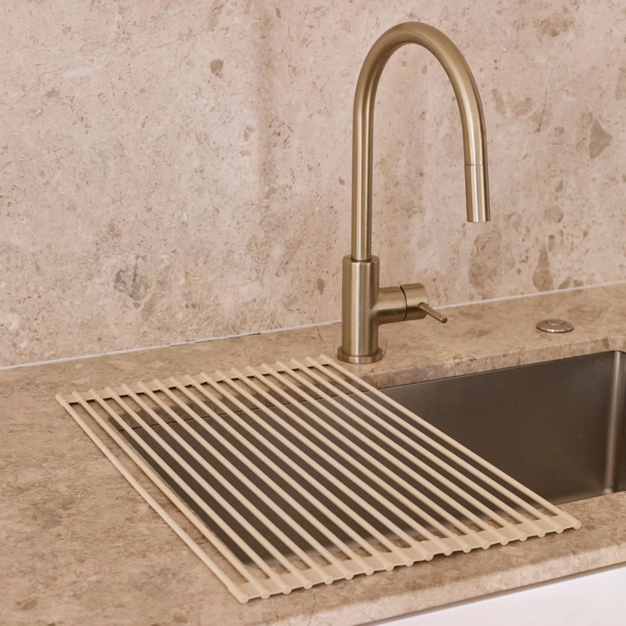DESIGNSTUFF DRIP Silicone Fold Dish Drying Rack, Sand - Image 6