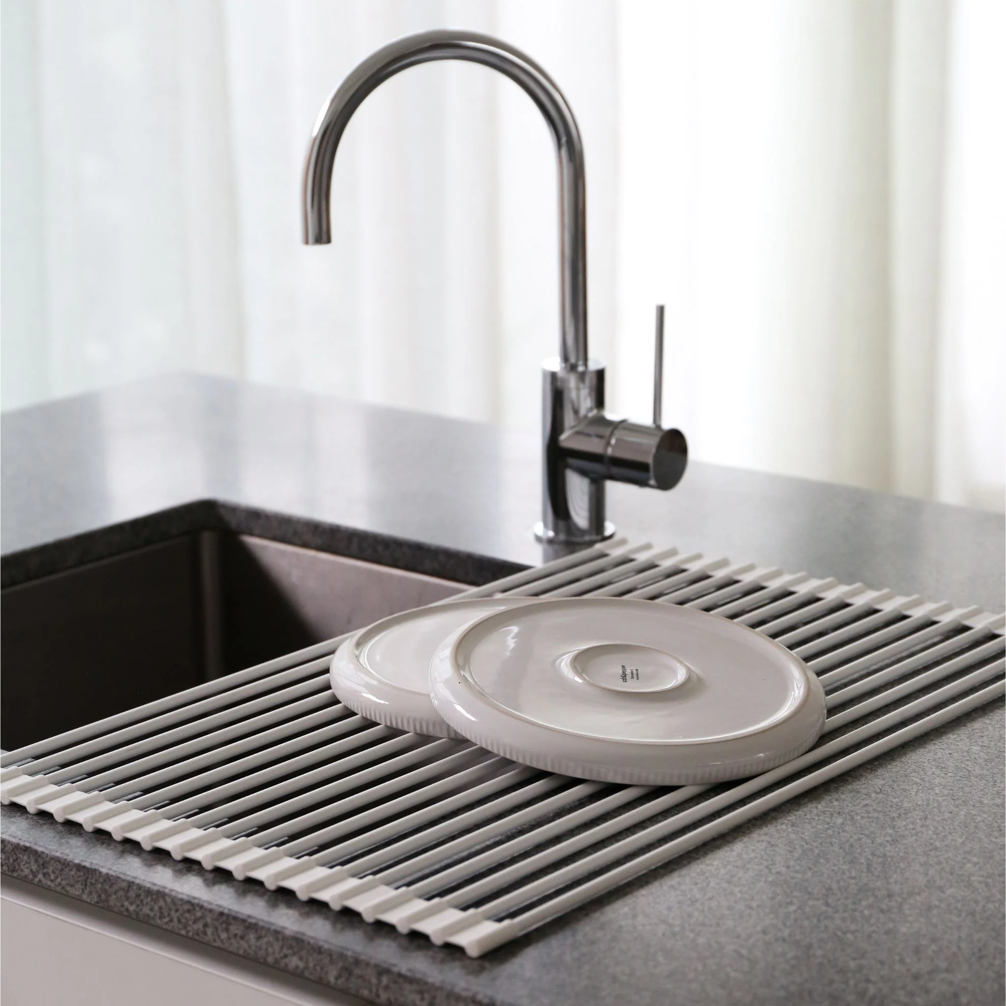 DESIGNSTUFF DRIP Silicone Fold Dish Drying Rack, White - Image 6