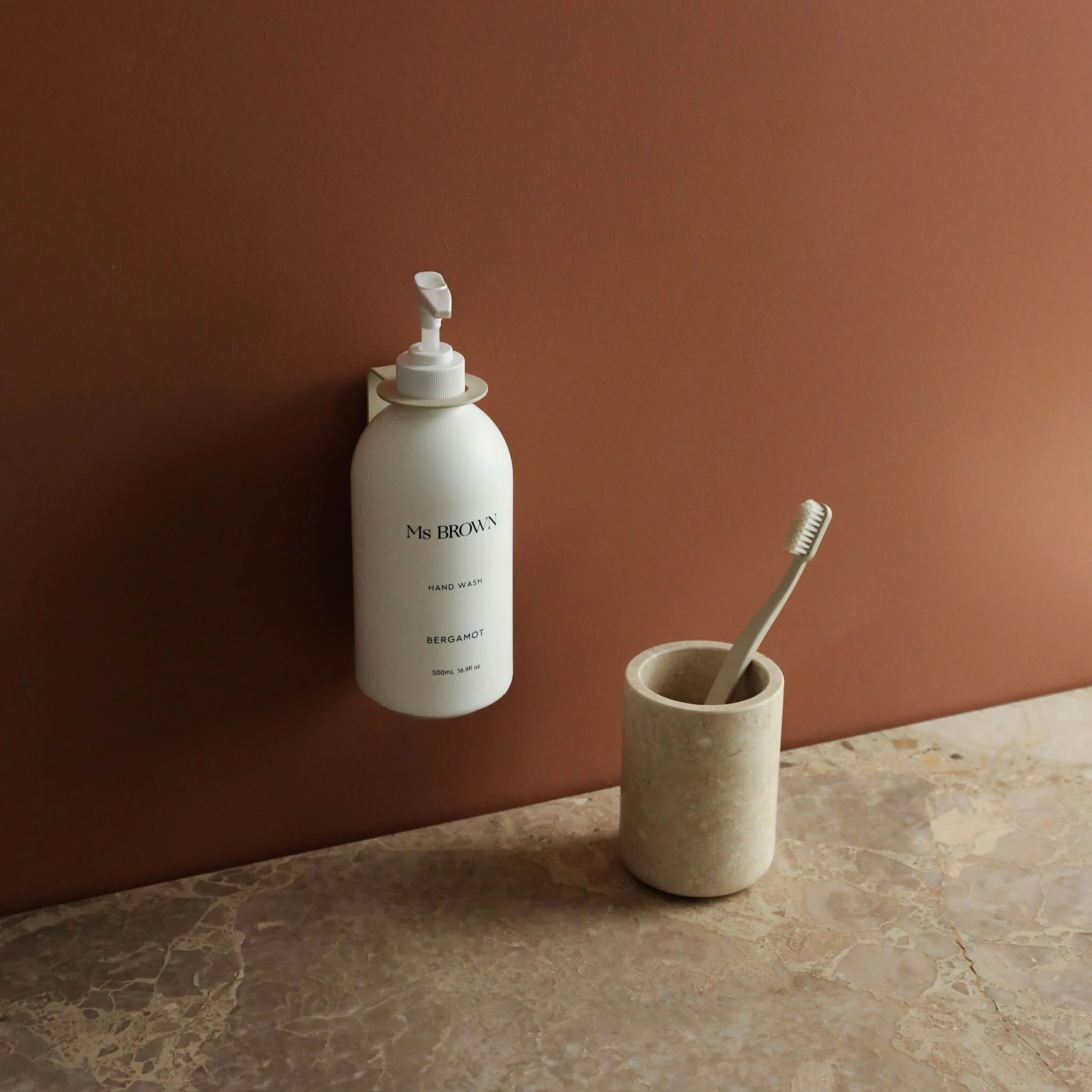 DESIGNSTUFF Single Soap Dispenser Holder, Sand - Image 3