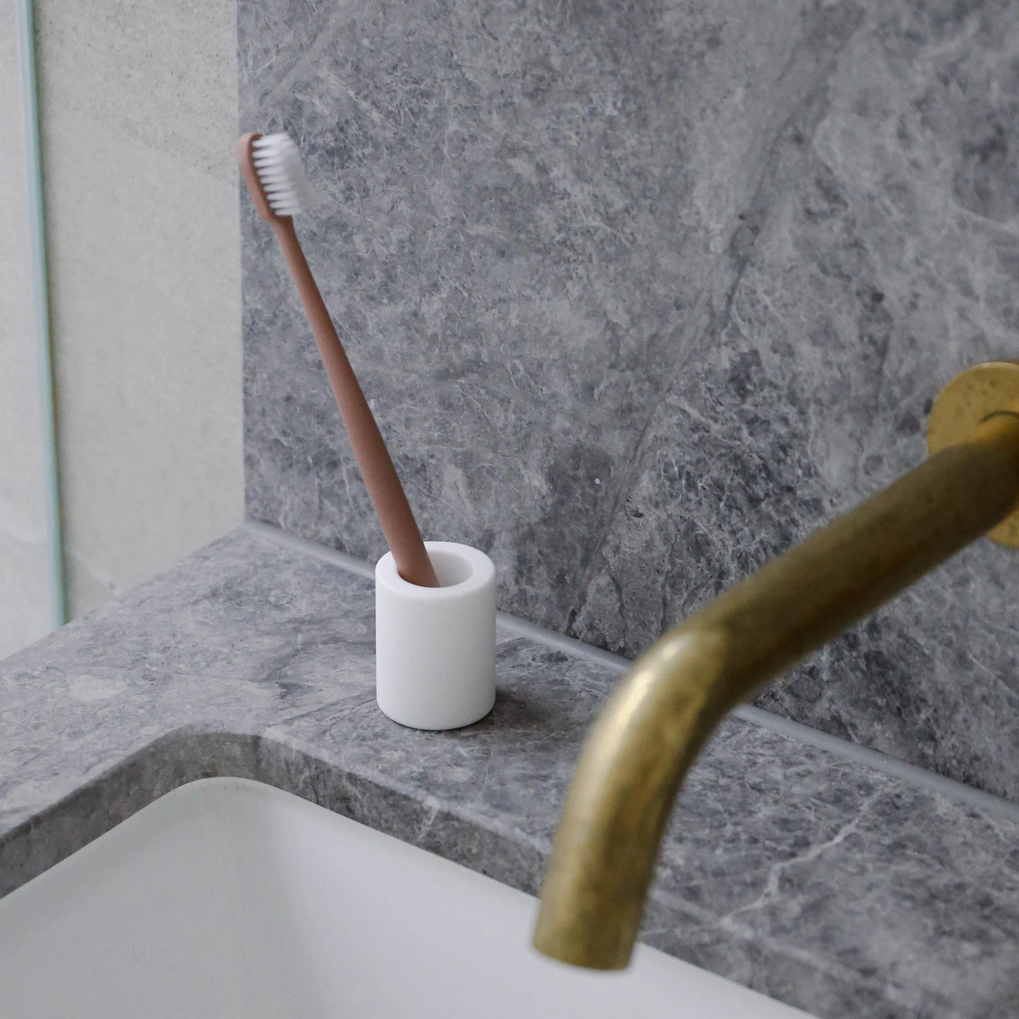 DESIGNSTUFF Wheatstraw Toothbrush, Clay - Image 7