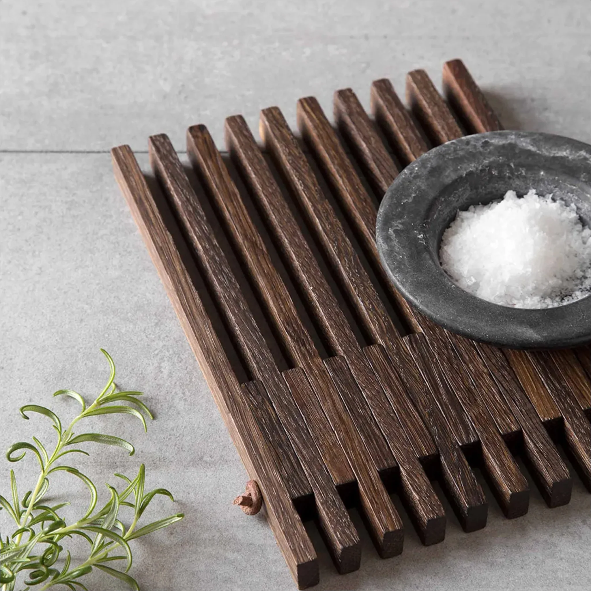 EKTA LIVING Table Frame Trivet, Smoked Oak - Image 4