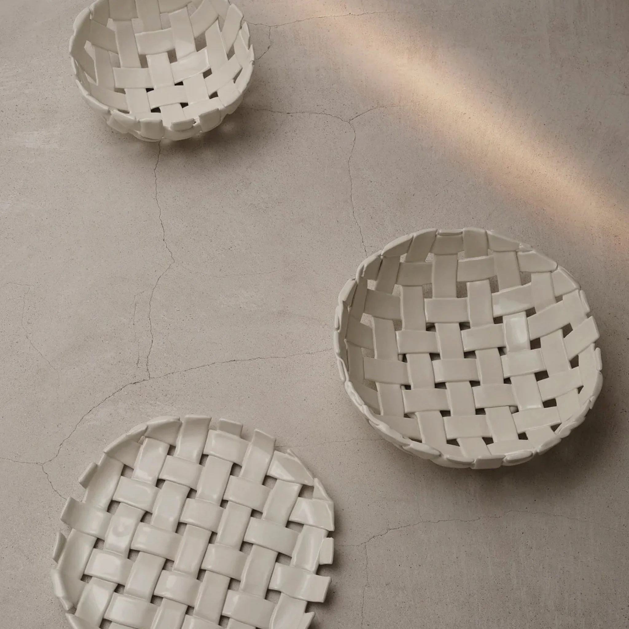 FERM LIVING Plait Platter, Off-White - Image 5