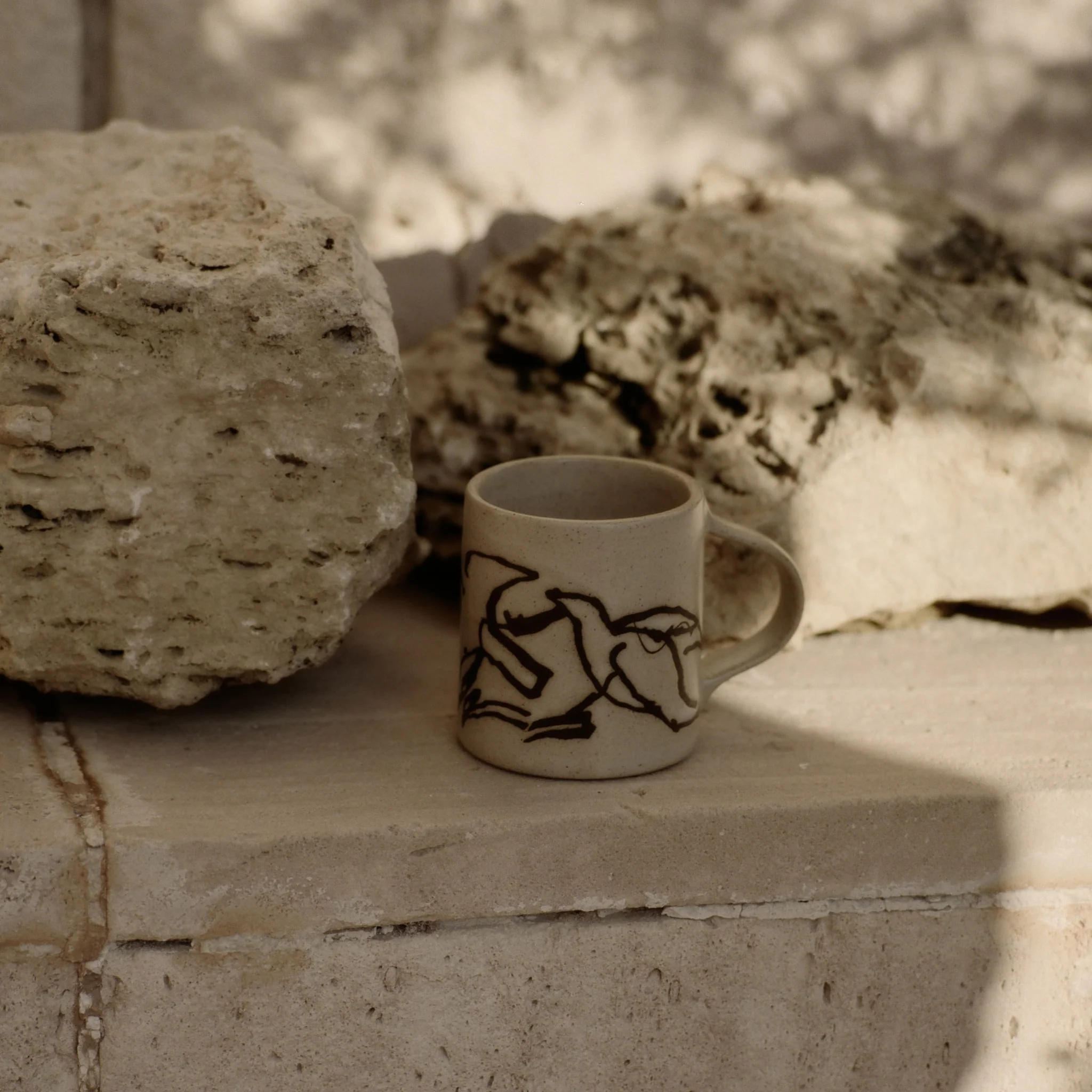 FERM LIVING Vuelo Mug, Cream - Image 2