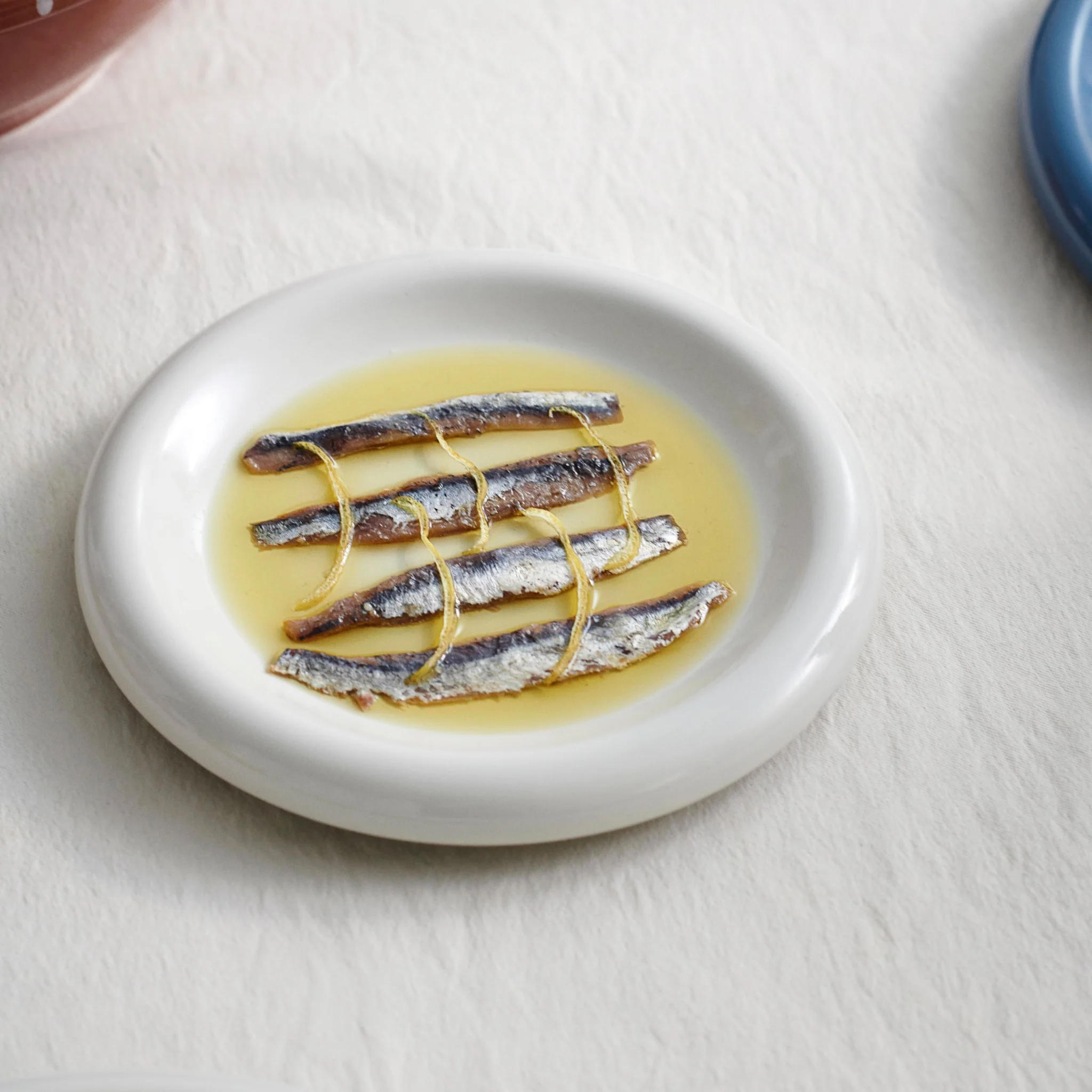 HAY Barro Plate, D18cm, Off-White (Set of 2) - Image 4