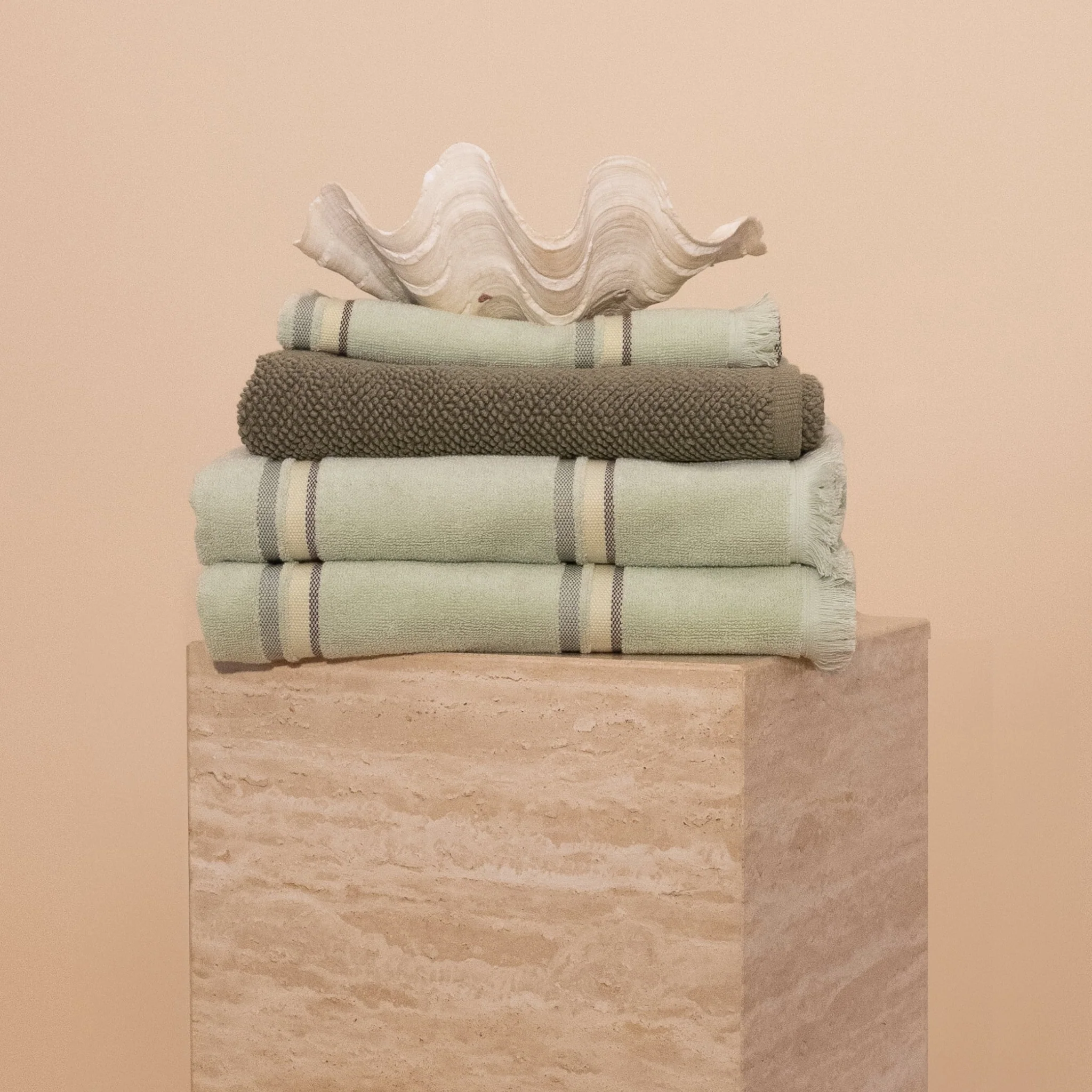 KOBN Beach/Bath Towel, 100x180cm, Matcha - Image 4