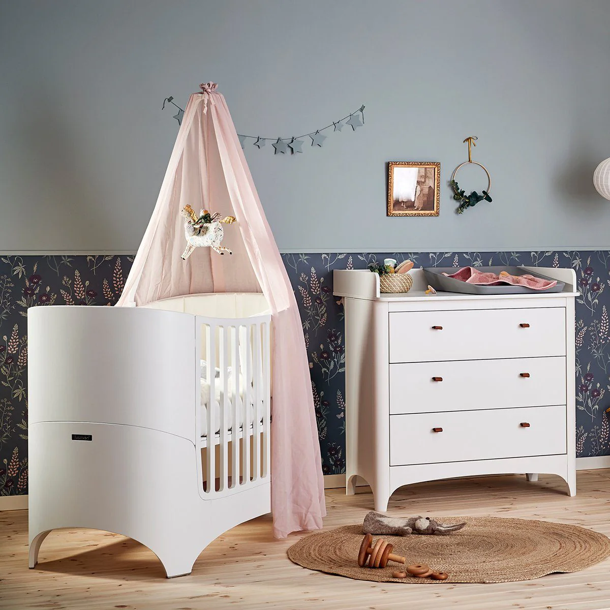 LEANDER 3 Drawer Dresser, White - Image 3