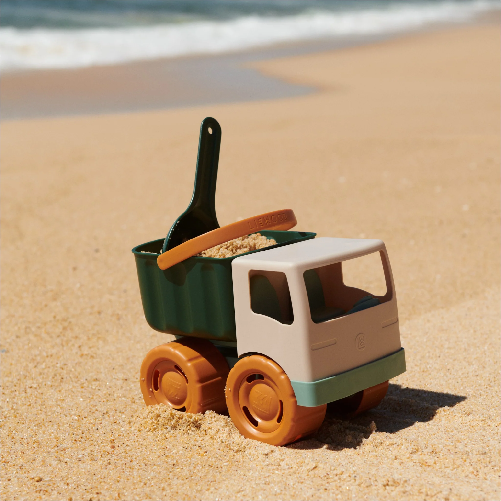 LIEWOOD Beck Sand Truck Toy, Peppermint Multi Mix - Image 3