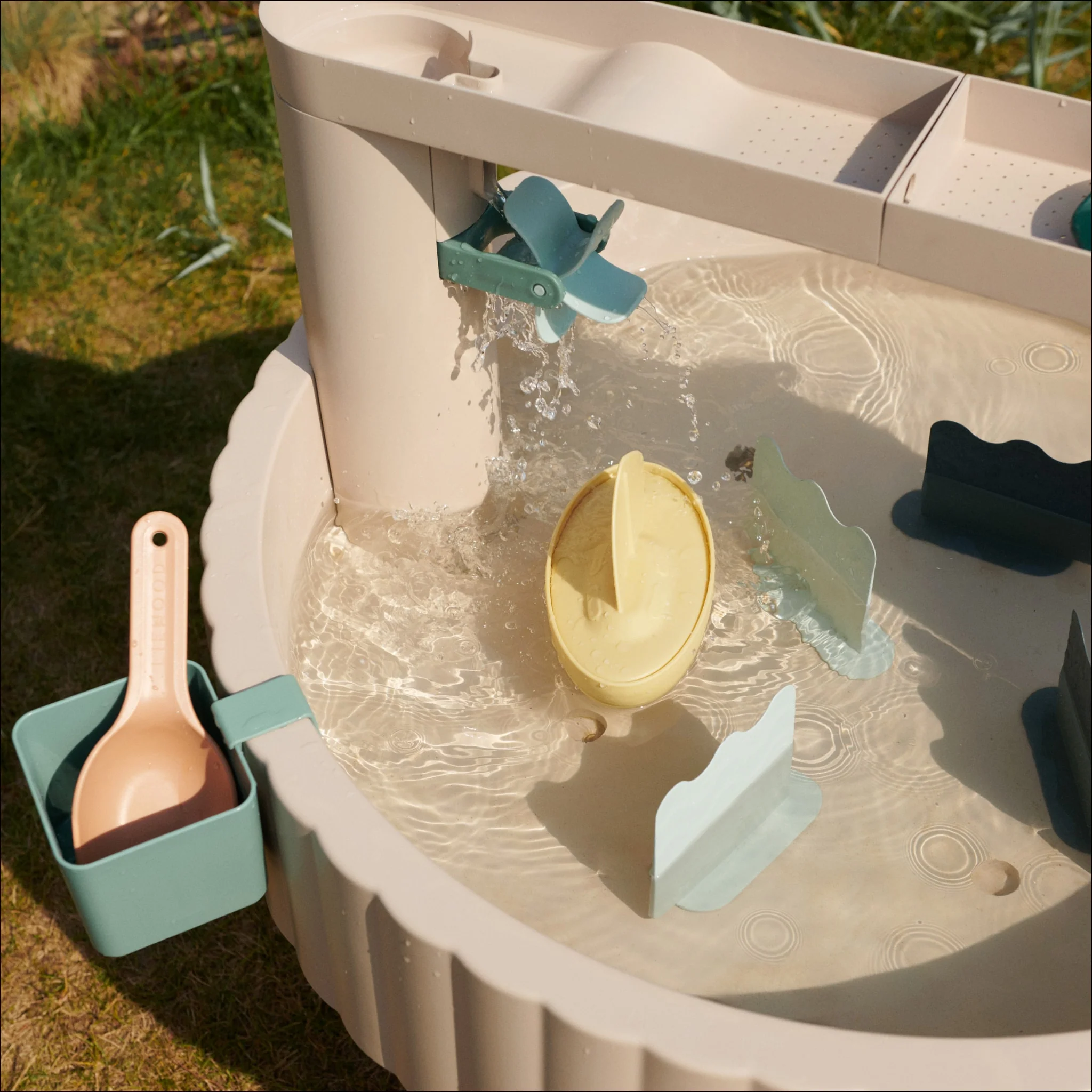 LIEWOOD Sepp Activity Table, Sandy Multi Mix - Image 9