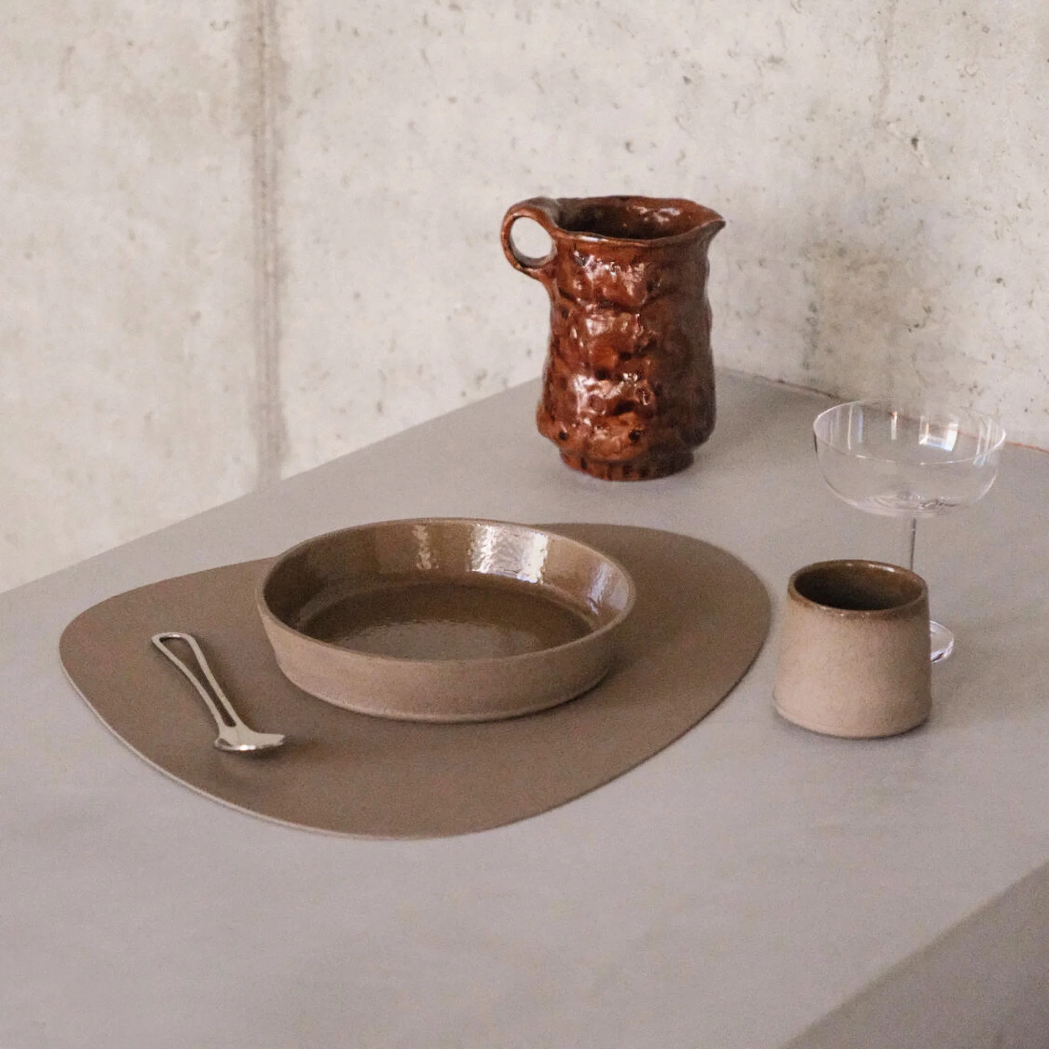 LIND DNA Curve Table Placemat L Corduroy, Clay Brown - Image 4