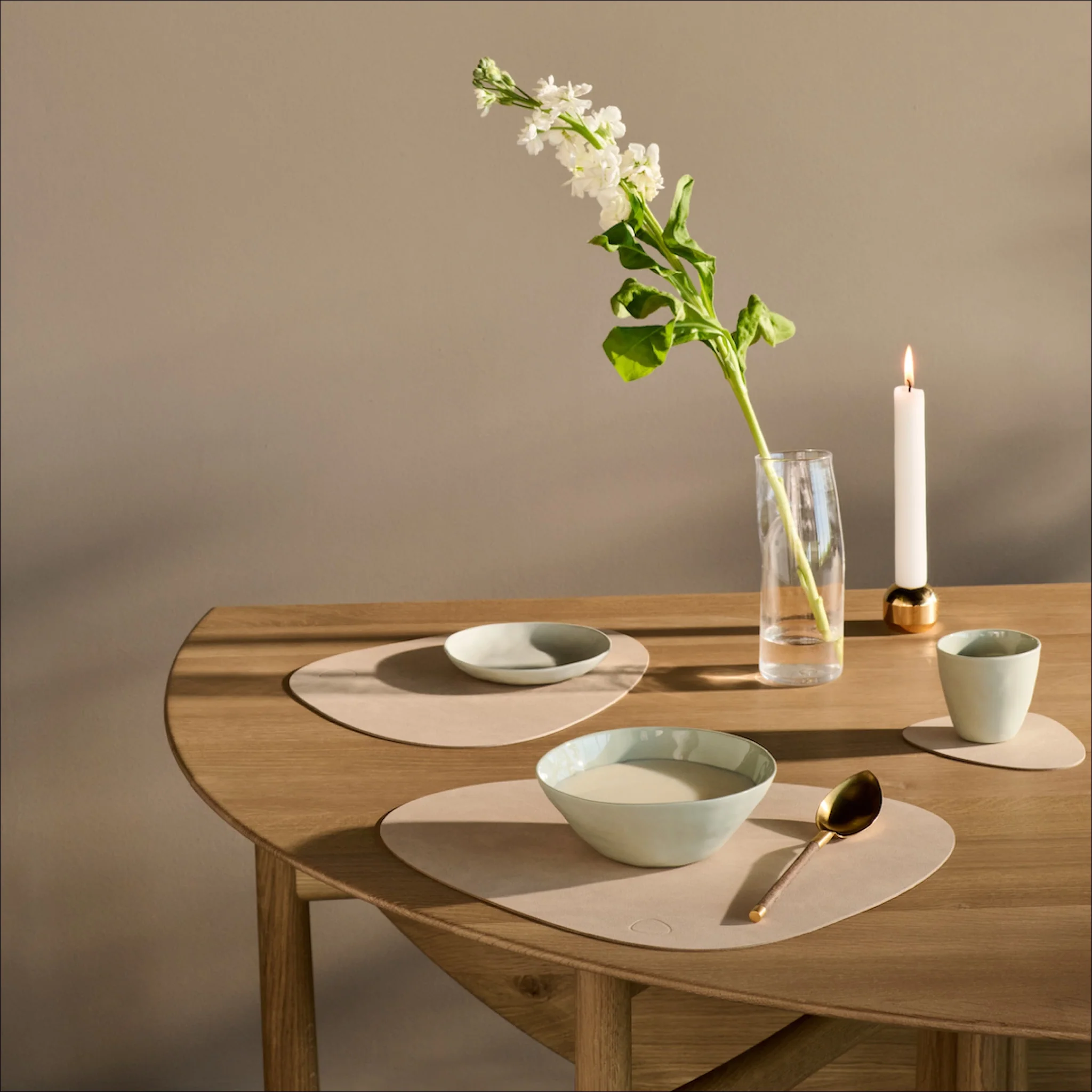 LIND DNA Nupo Curve Coaster, Sand - Image 4