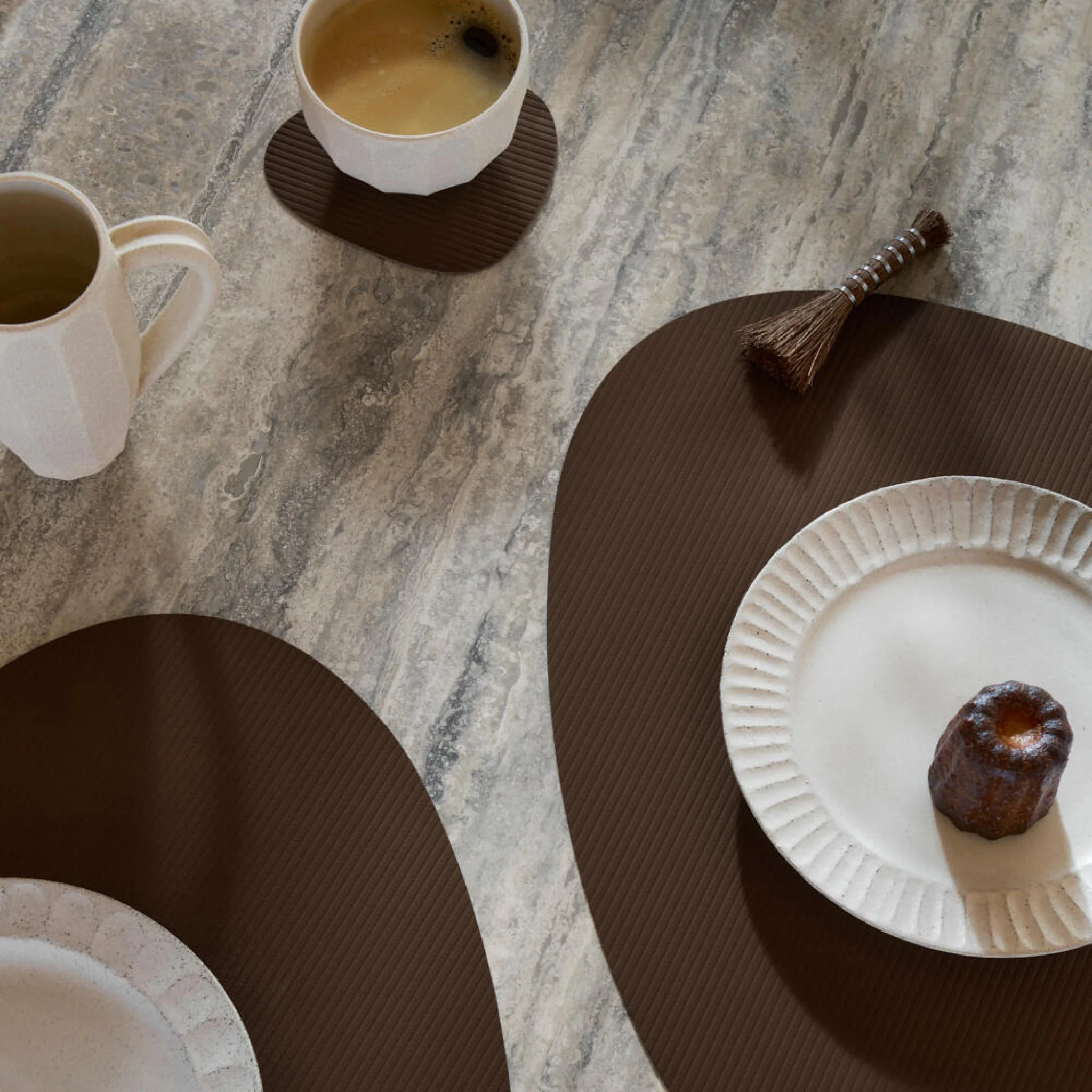 LIND DNA Nupo Curve Coaster, Caviar - Image 3