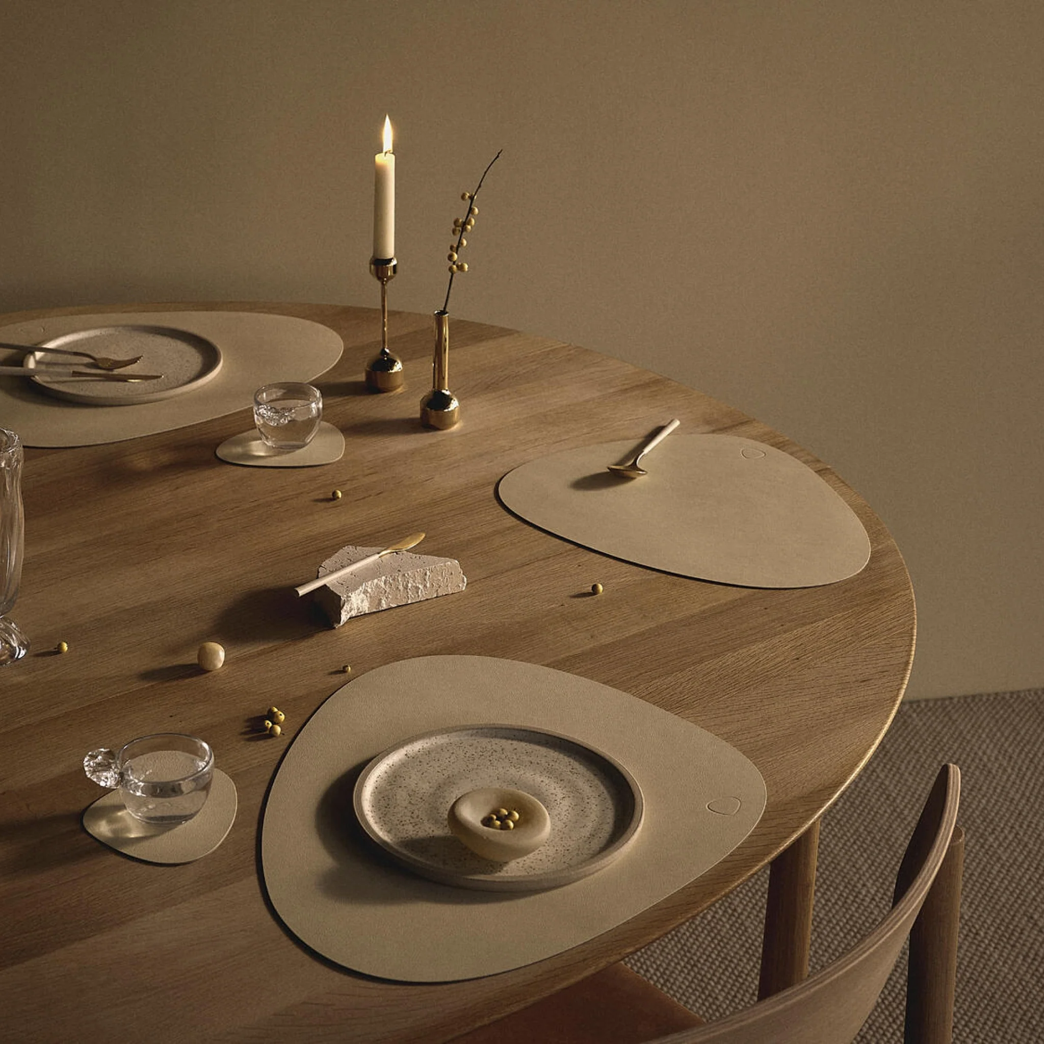 LIND DNA Nupo Curve Table Placemat L, Vanilla - Image 4
