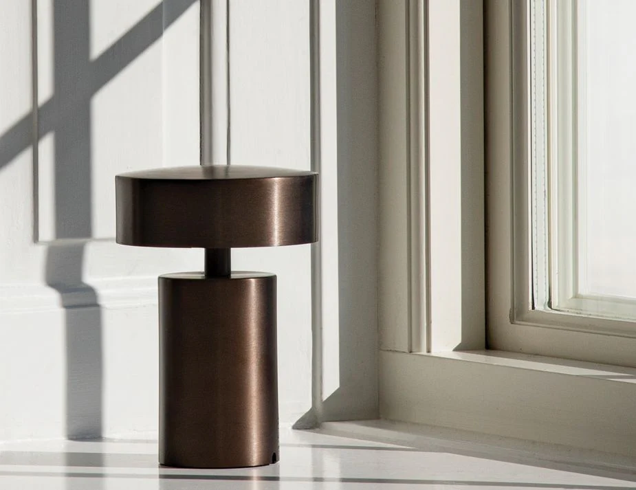 AUDO CPH Column Wireless Table Lamp, Bronze - Image 7