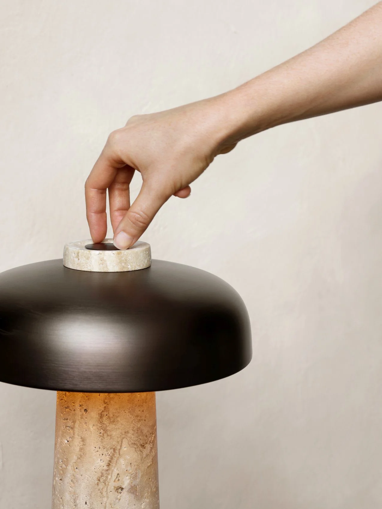 AUDO CPH Reverse Table Lamp - Image 11