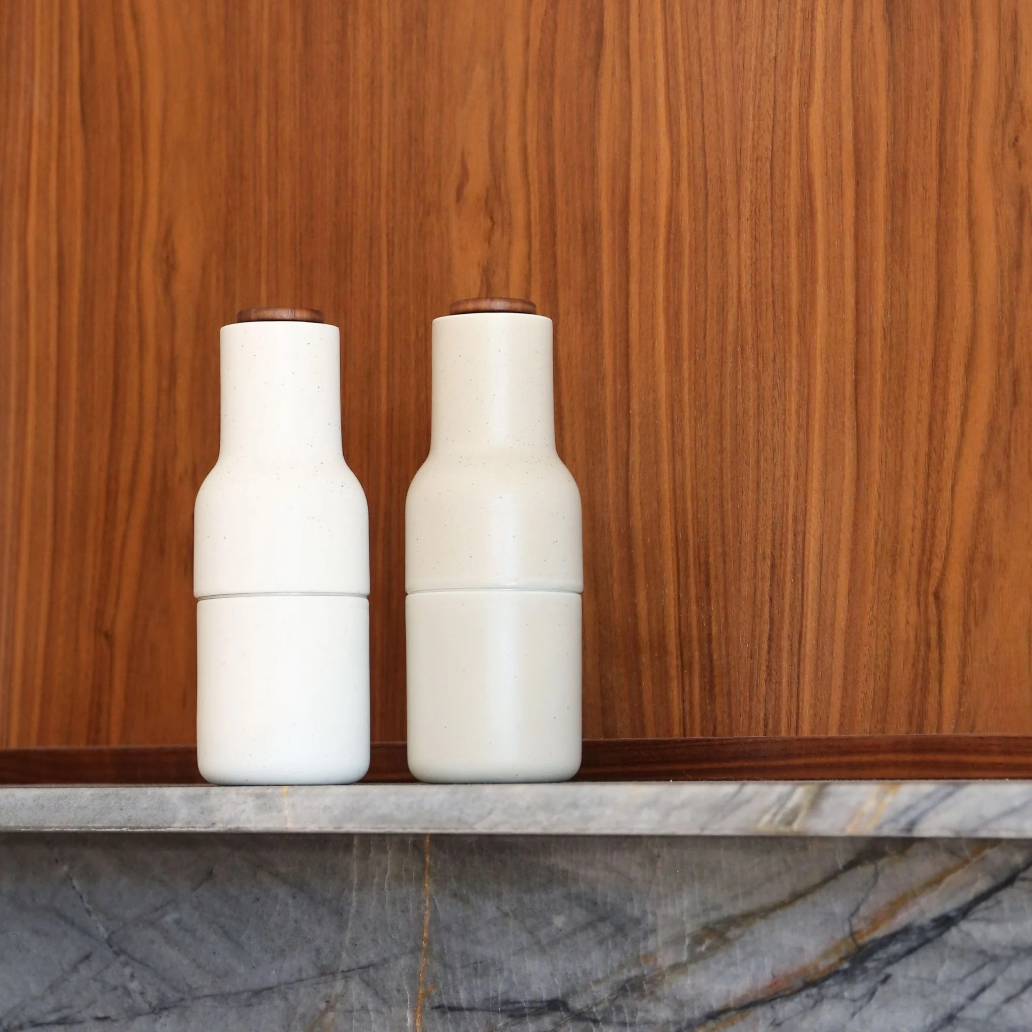 AUDO CPH Salt and Pepper Bottle Ceramic Grinders Set, Sand w/ Walnut Lid - Image 4