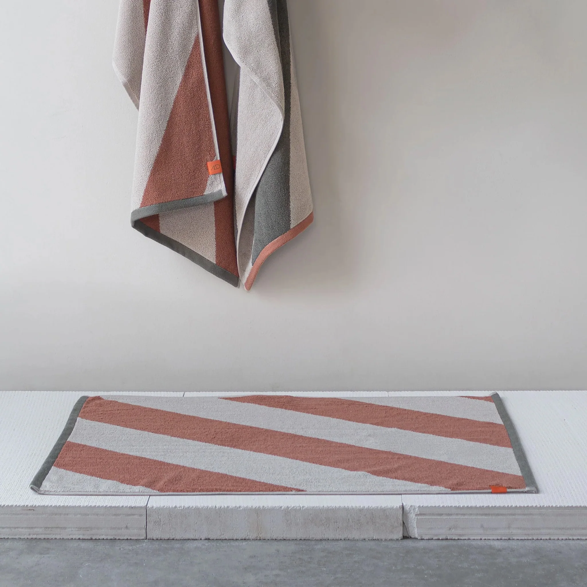 METTE DITMER Diagonal Bath Mat, 50x80cm, Brick - Image 3