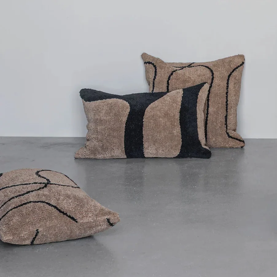 METTE DITMER FIGURA Tufted Cushion Cover 40x60cm, Brown - Image 2