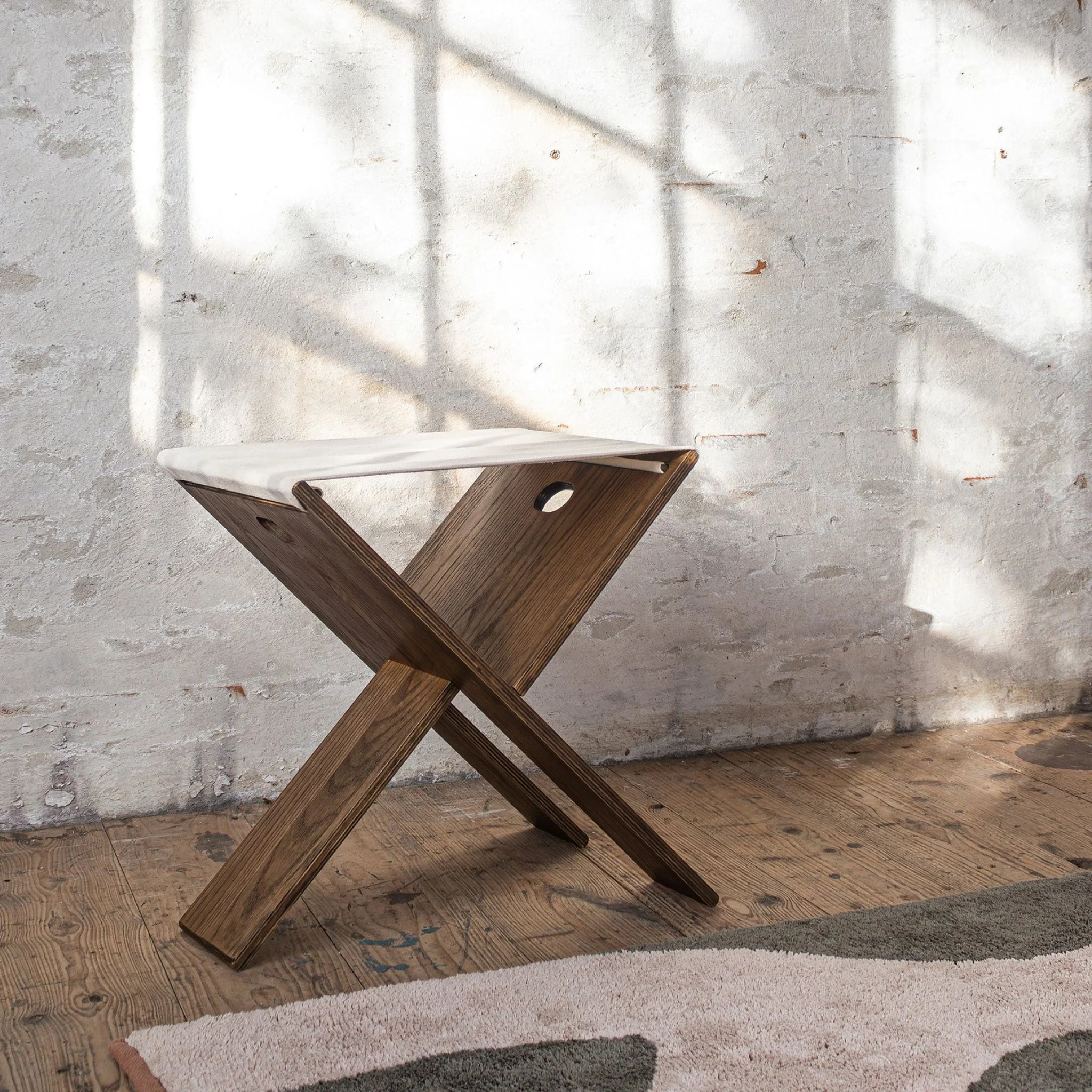 METTE DITMER Roots Folding Stool, Dark Oiled - Image 5