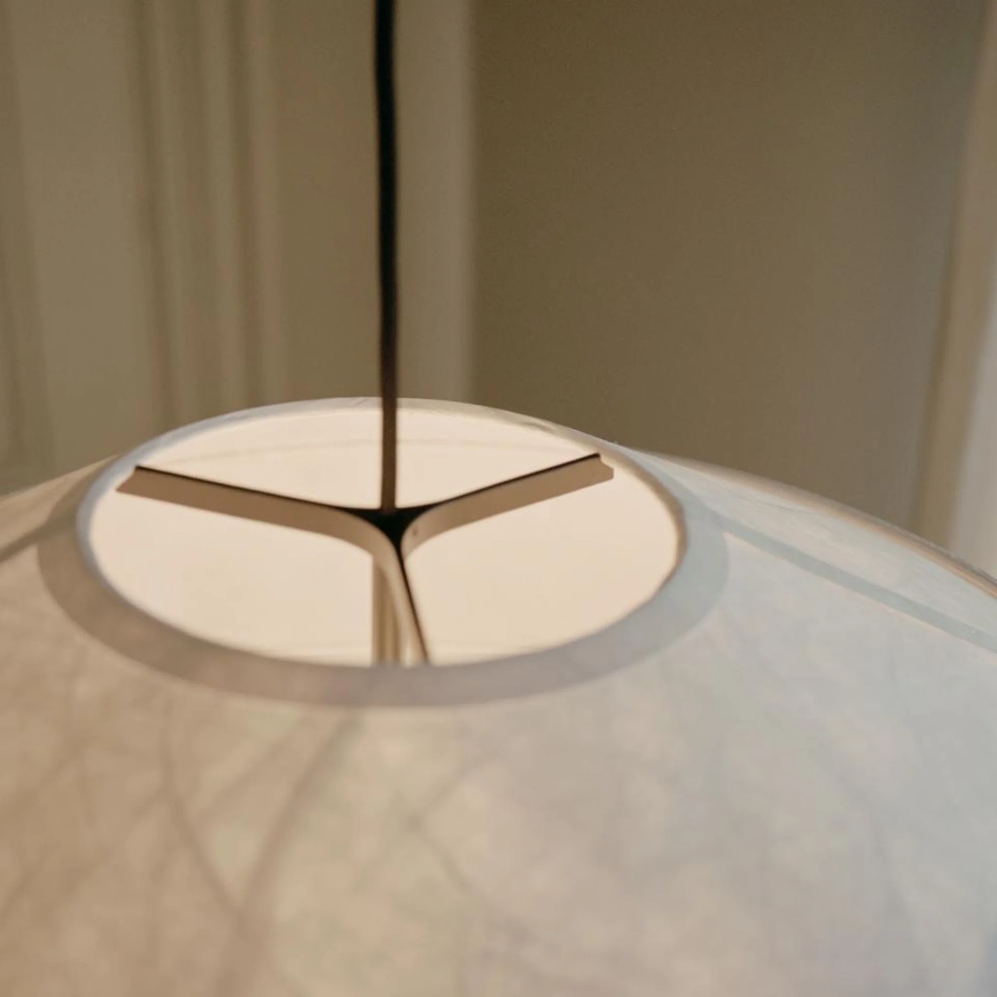 PRE-ORDER │ NEW WORKS Kite Pendant, Ø65cm, White - Image 3