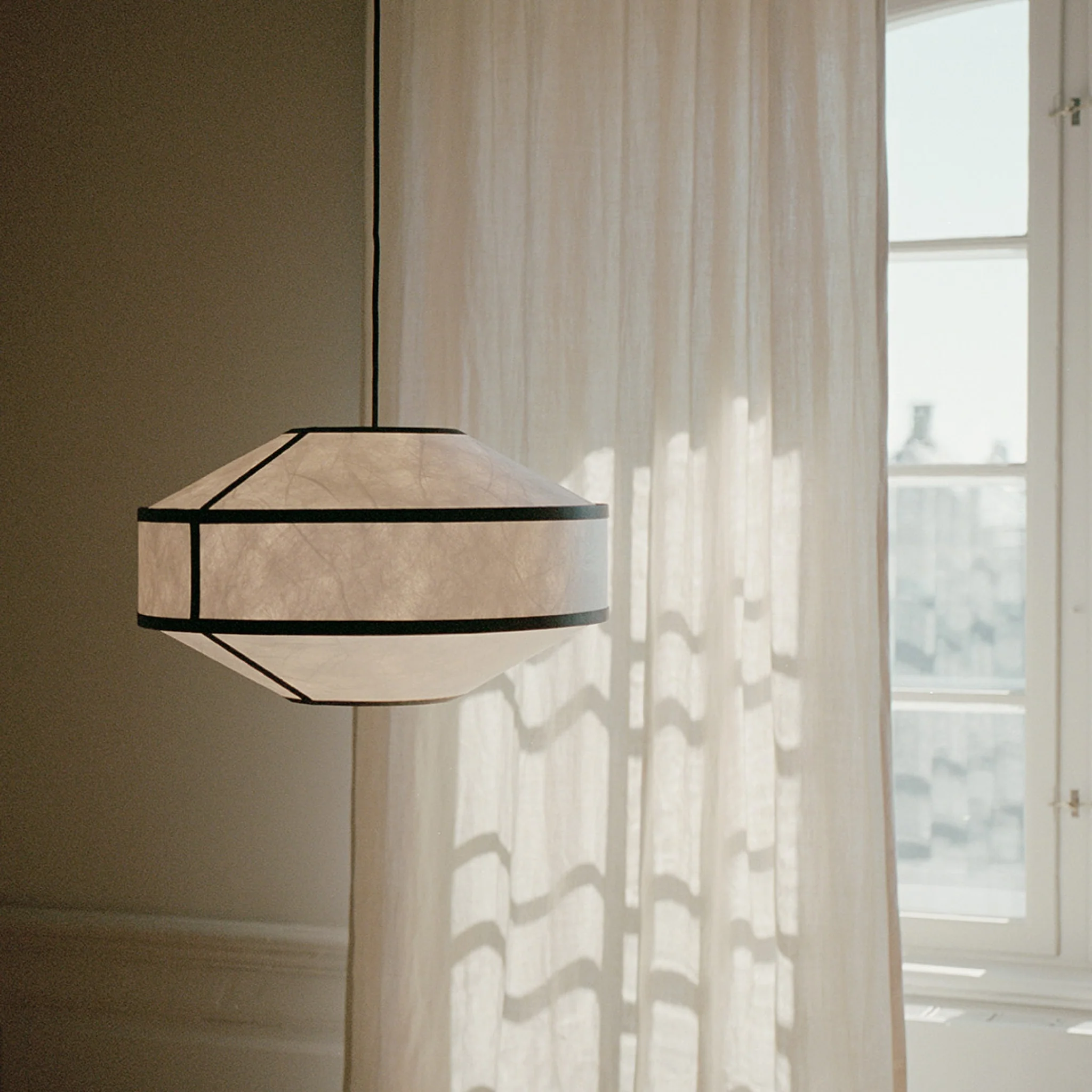 NEW WORKS Kite Pendant, Ø55cm, White/Black - Image 5
