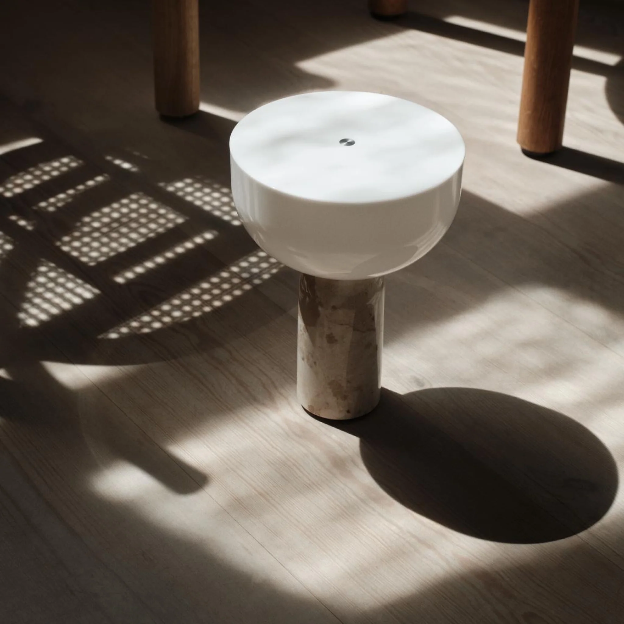 NEW WORKS Kizu Portable Table Lamp, Kunis Breccia - Image 7