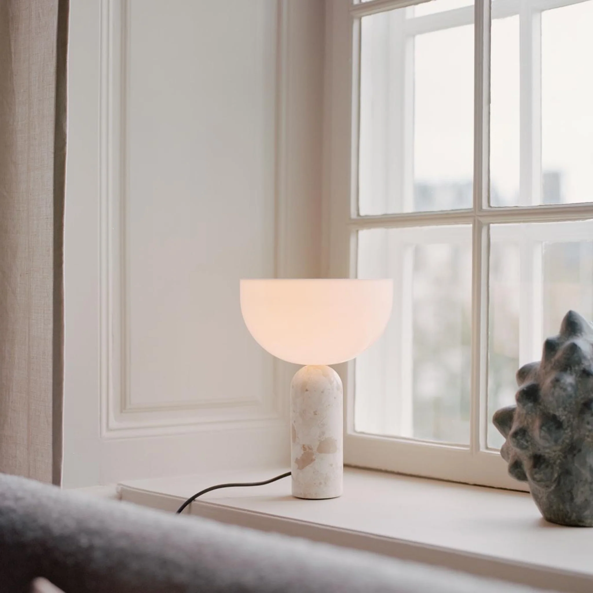 NEW WORKS Kizu Table Lamp, Kunis Breccia, Small - Image 4