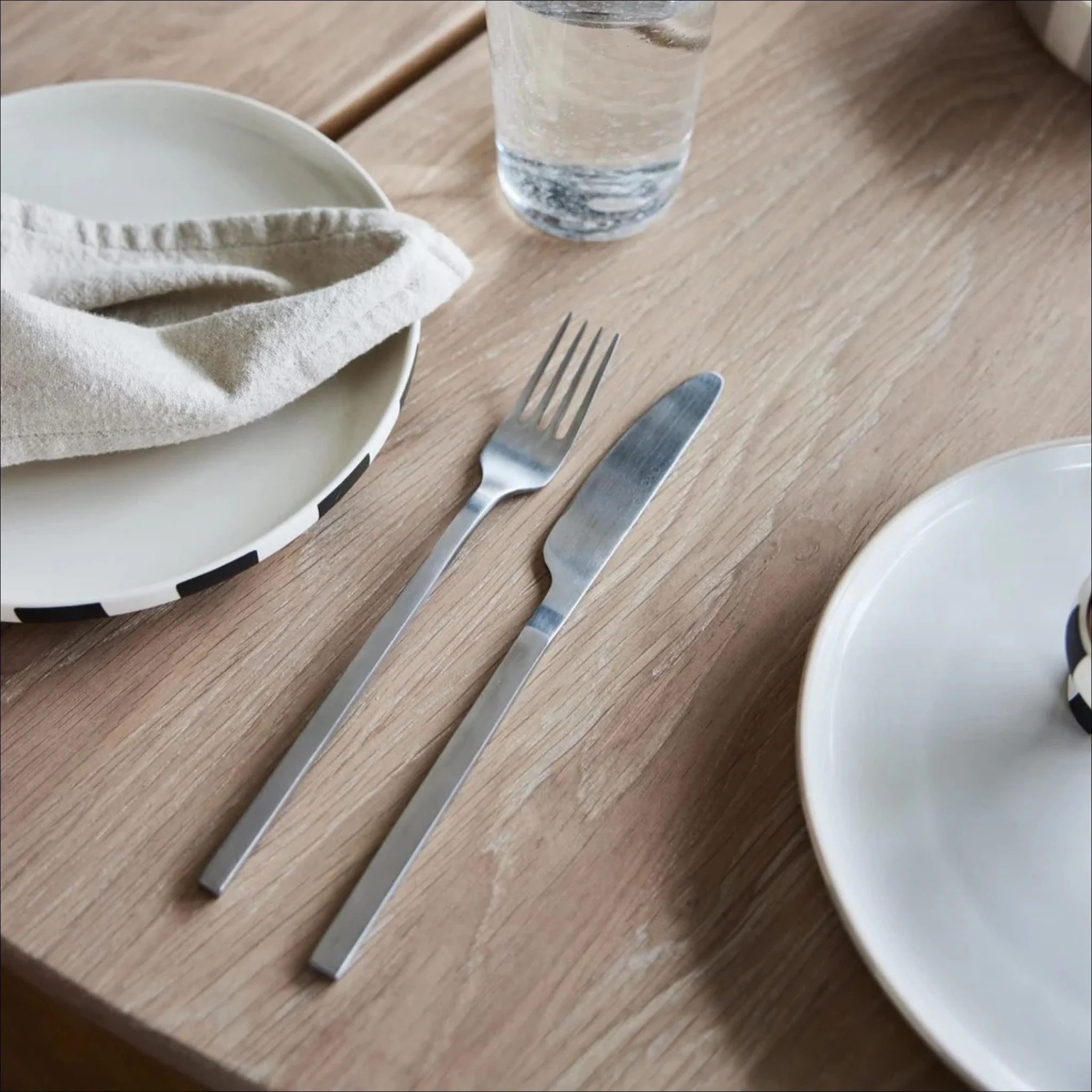OYOY Yuka Fork, Steel (Set of 4) - Image 3