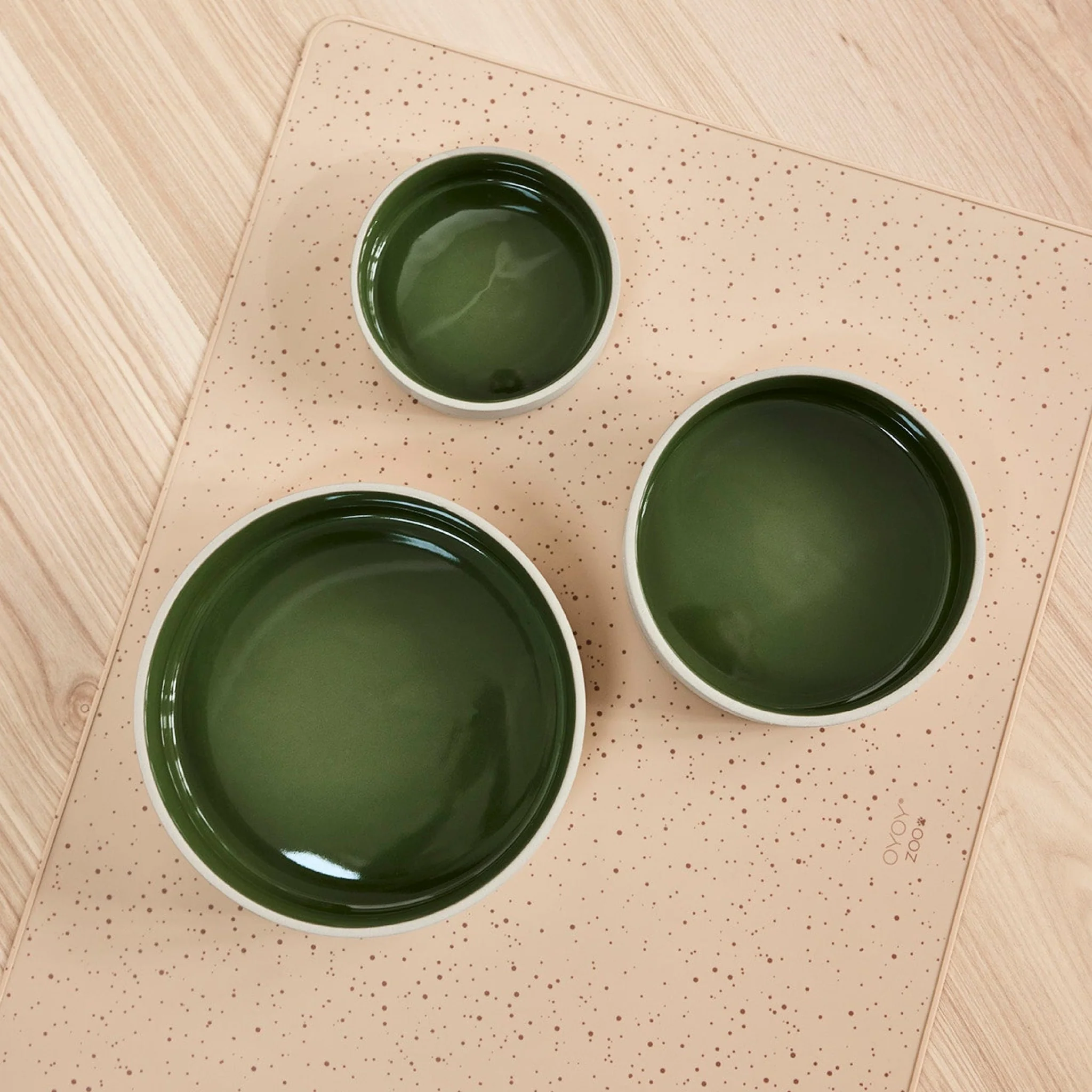 OYOY ZOO Sia Dog Bowl, Green - 3 Sizes - Image 2