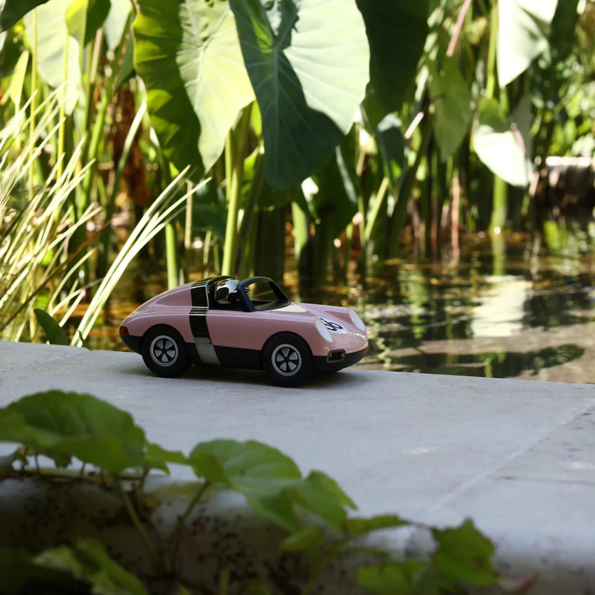 PLAYFOREVER Luft Pop Car - Image 4