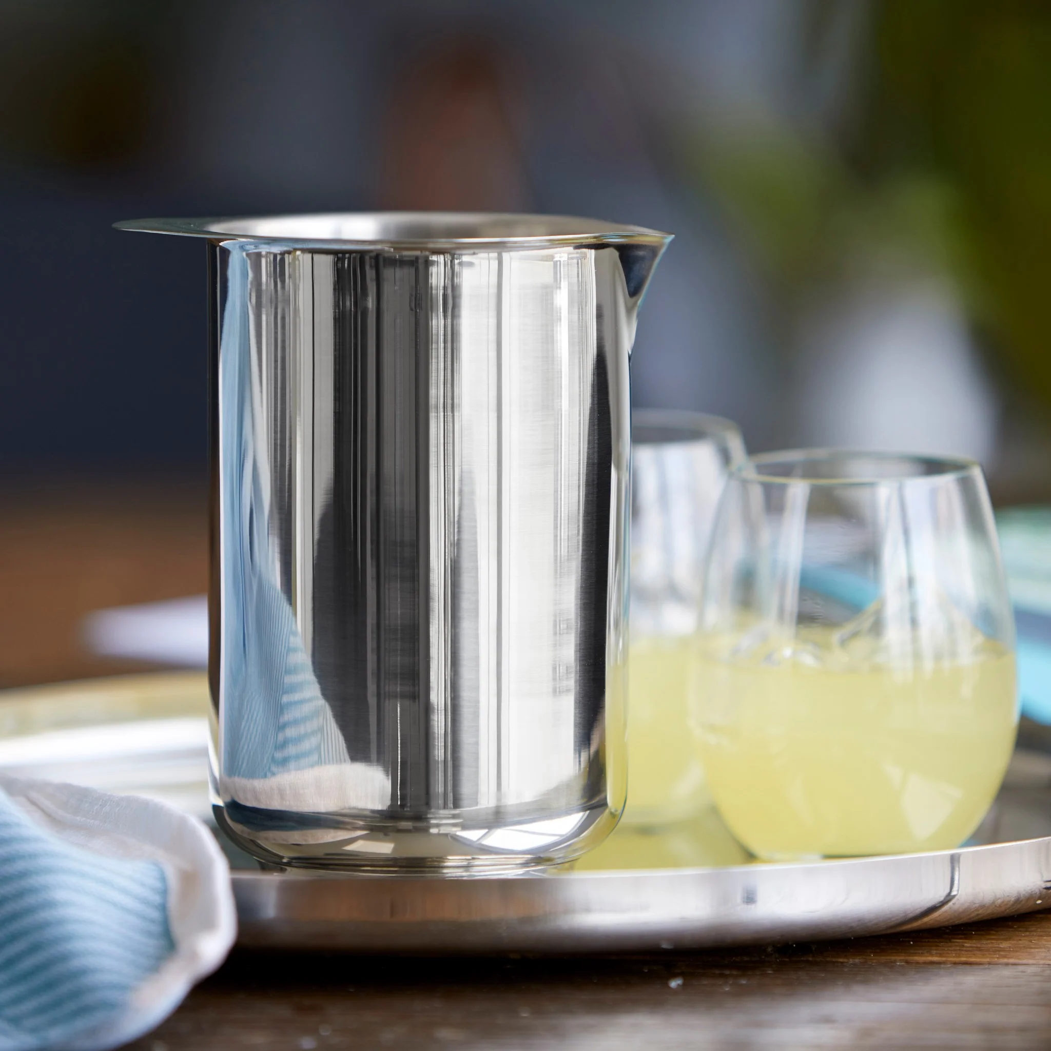 ROSTI Classic Mixing Jug 1L, Steel - Image 4
