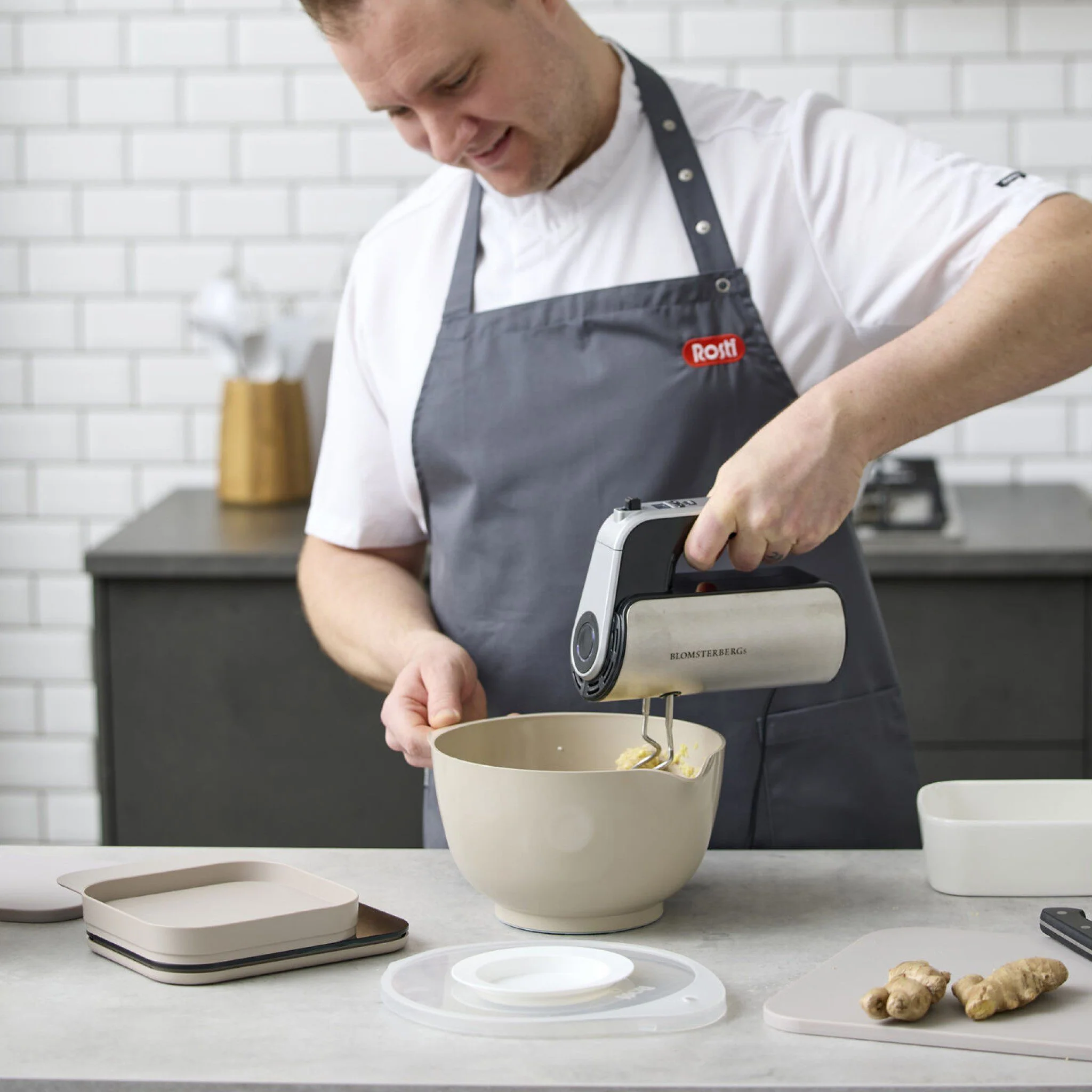 ROSTI Anti-Splash Whisk Lid for 3L Margrethe Bowl - Image 5