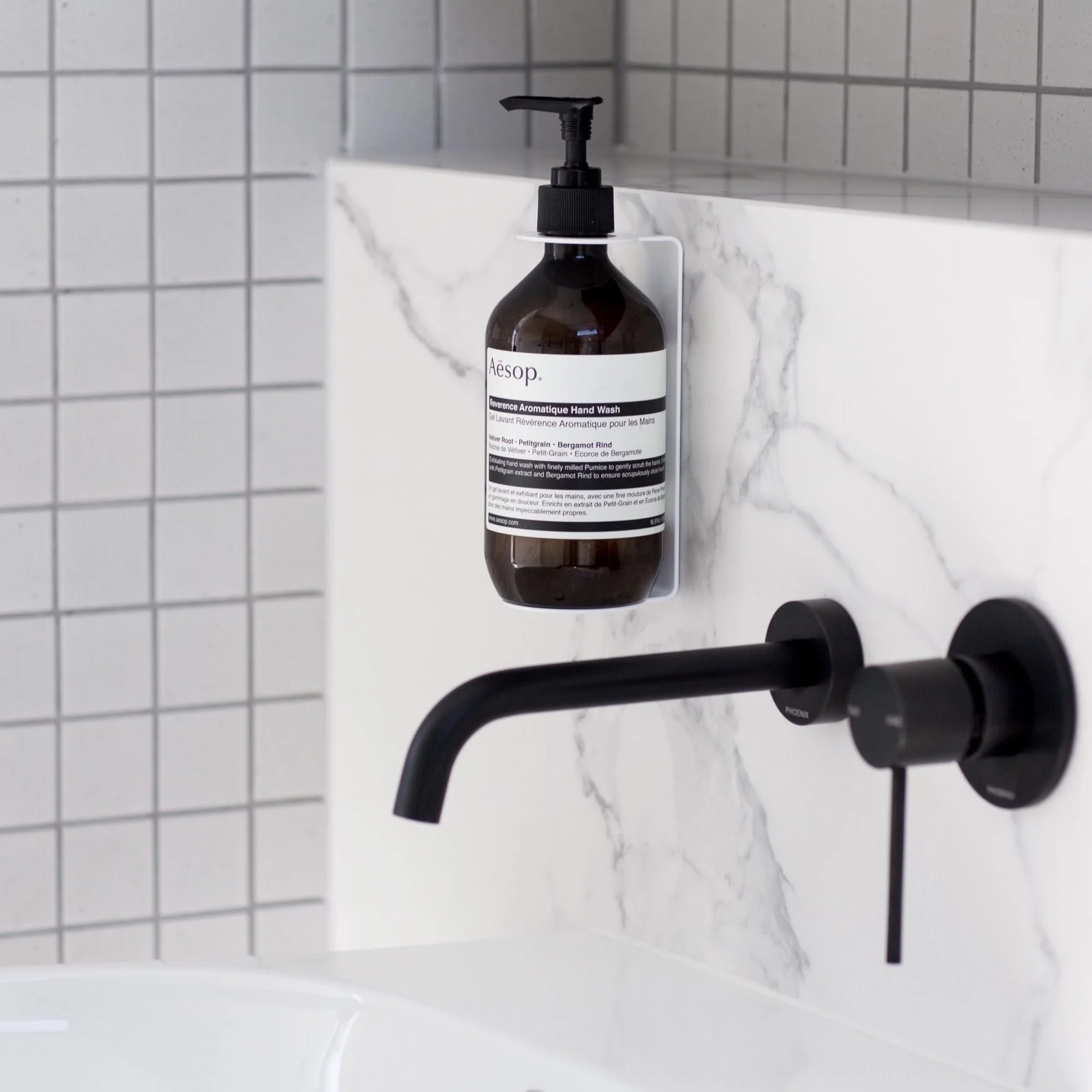 DESIGNSTUFF Single Soap Dispenser Holder, White - Image 6