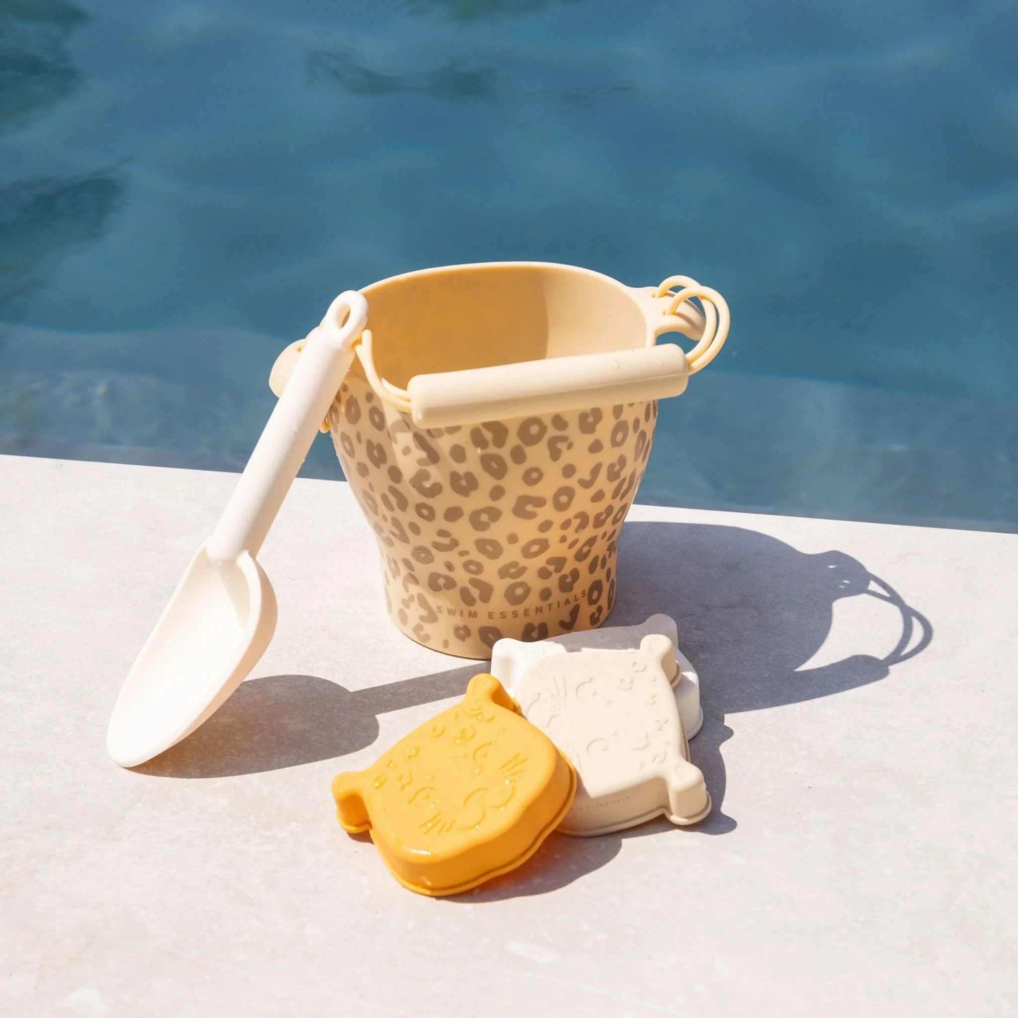 SWIM ESSENTIALS Beach Bucket Set, Roamer - Image 3